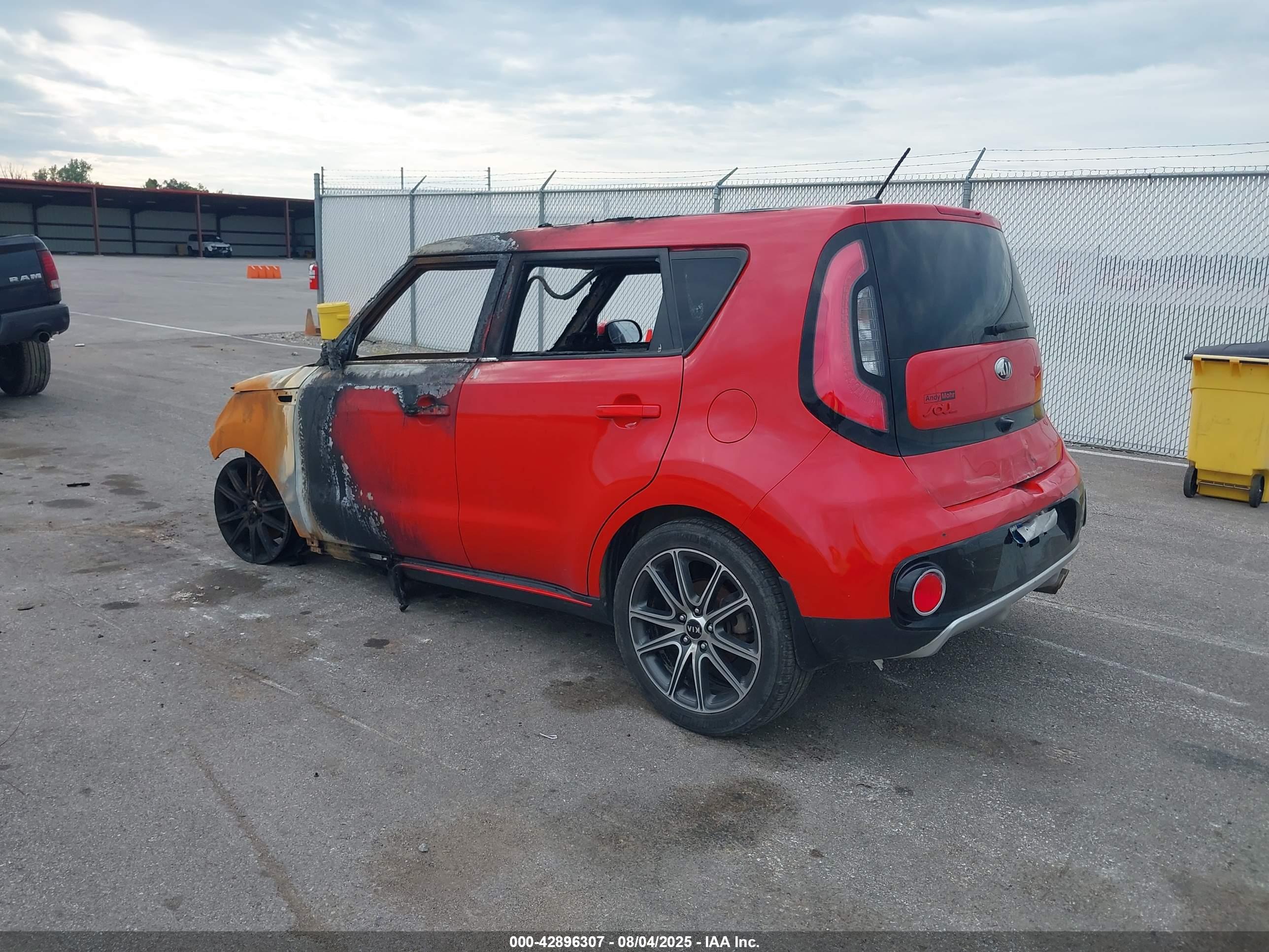 KIA SOUL image 3