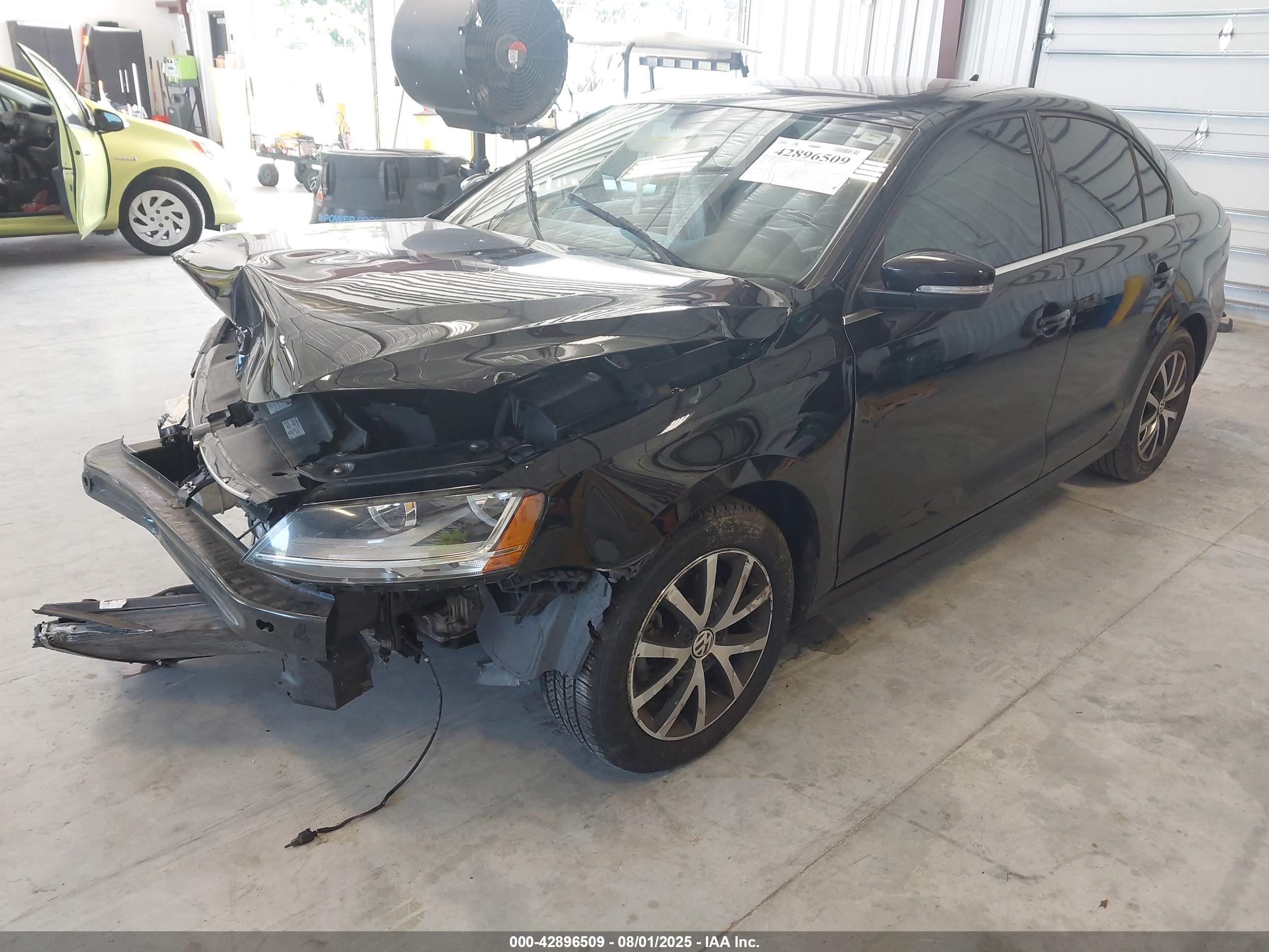 VOLKSWAGEN JETTA image 2