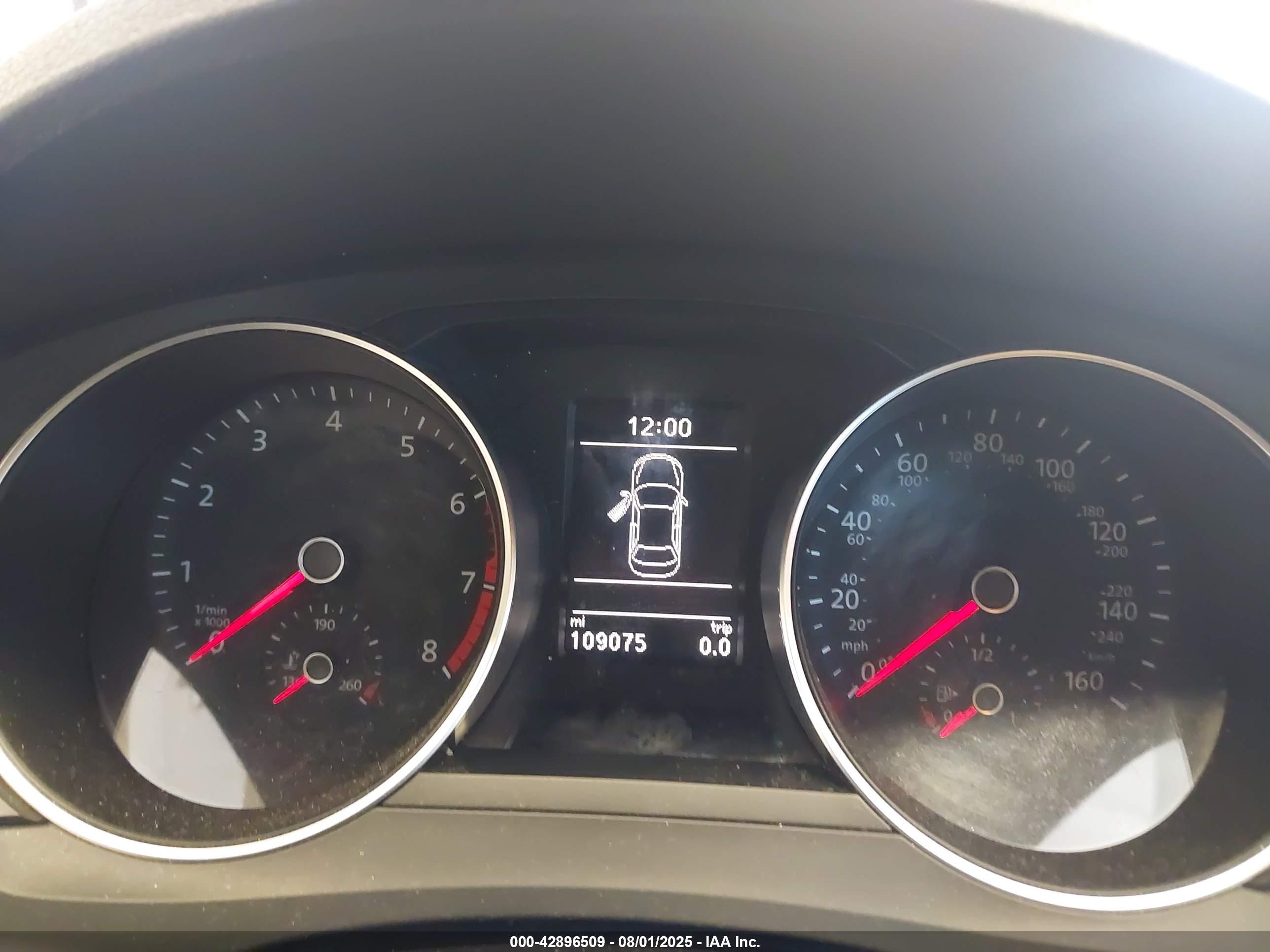 VOLKSWAGEN JETTA image 7