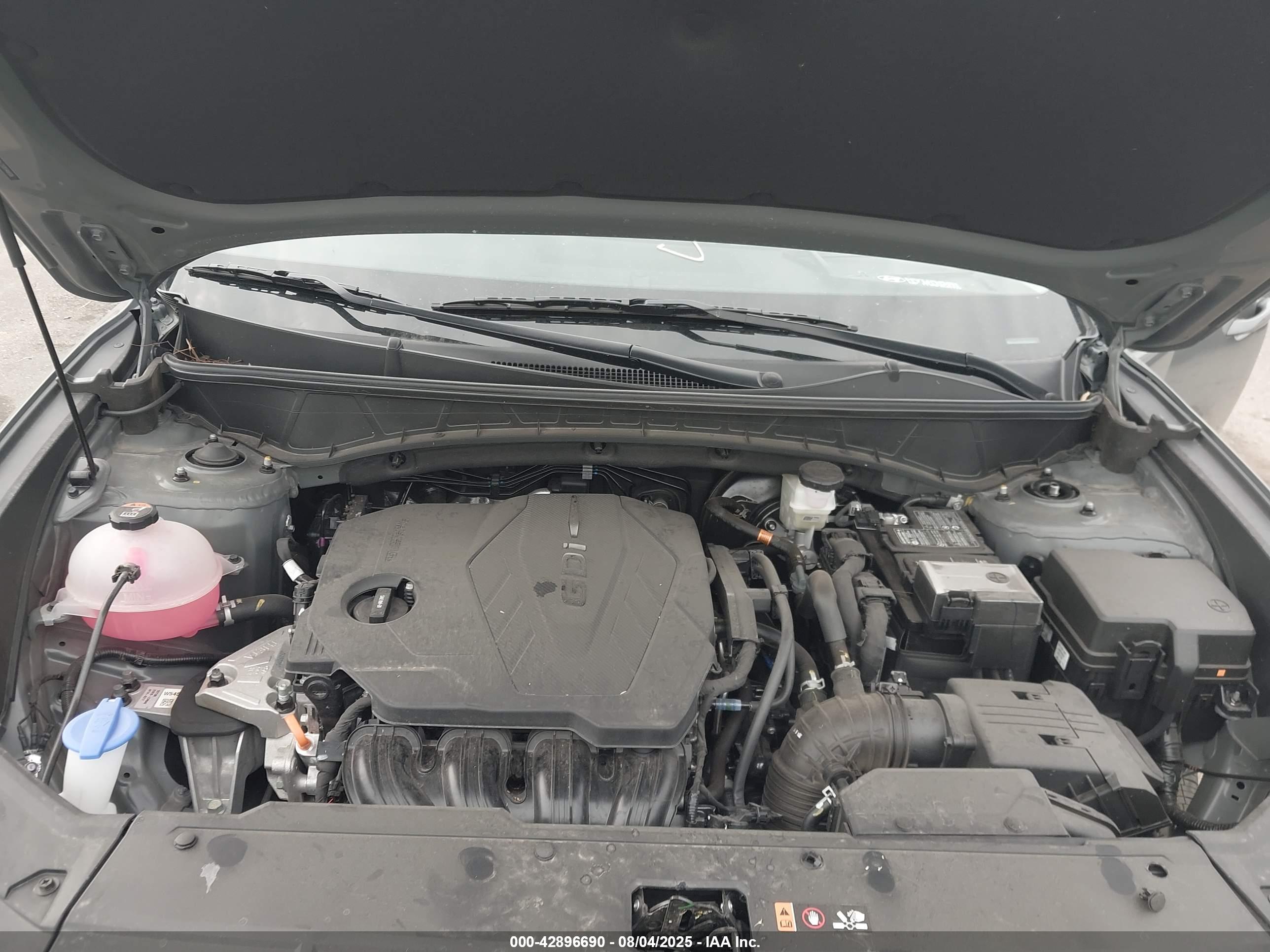 HYUNDAI TUCSON image 10