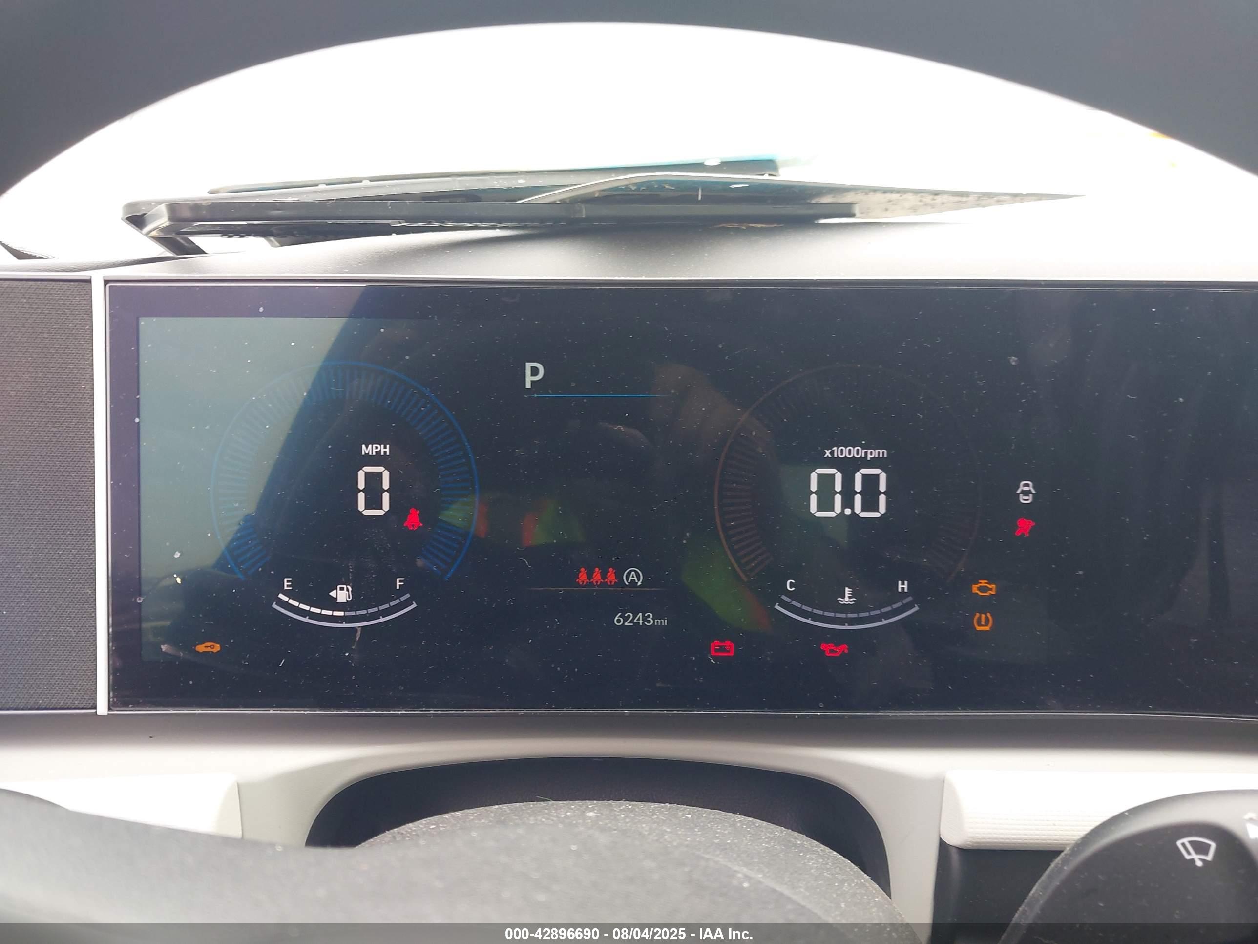 HYUNDAI TUCSON image 7
