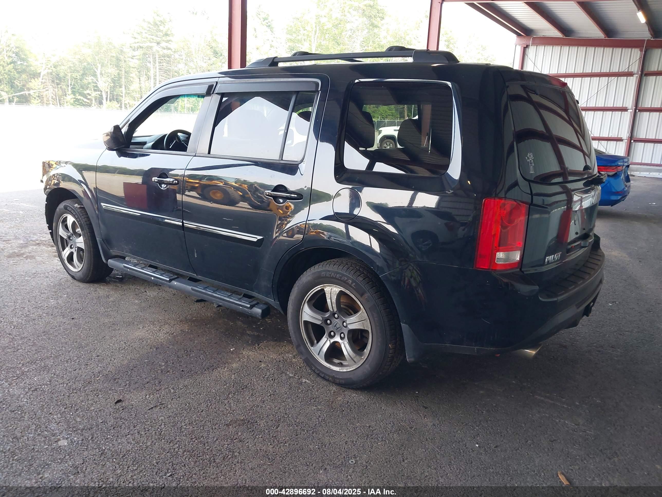 HONDA PILOT image 3