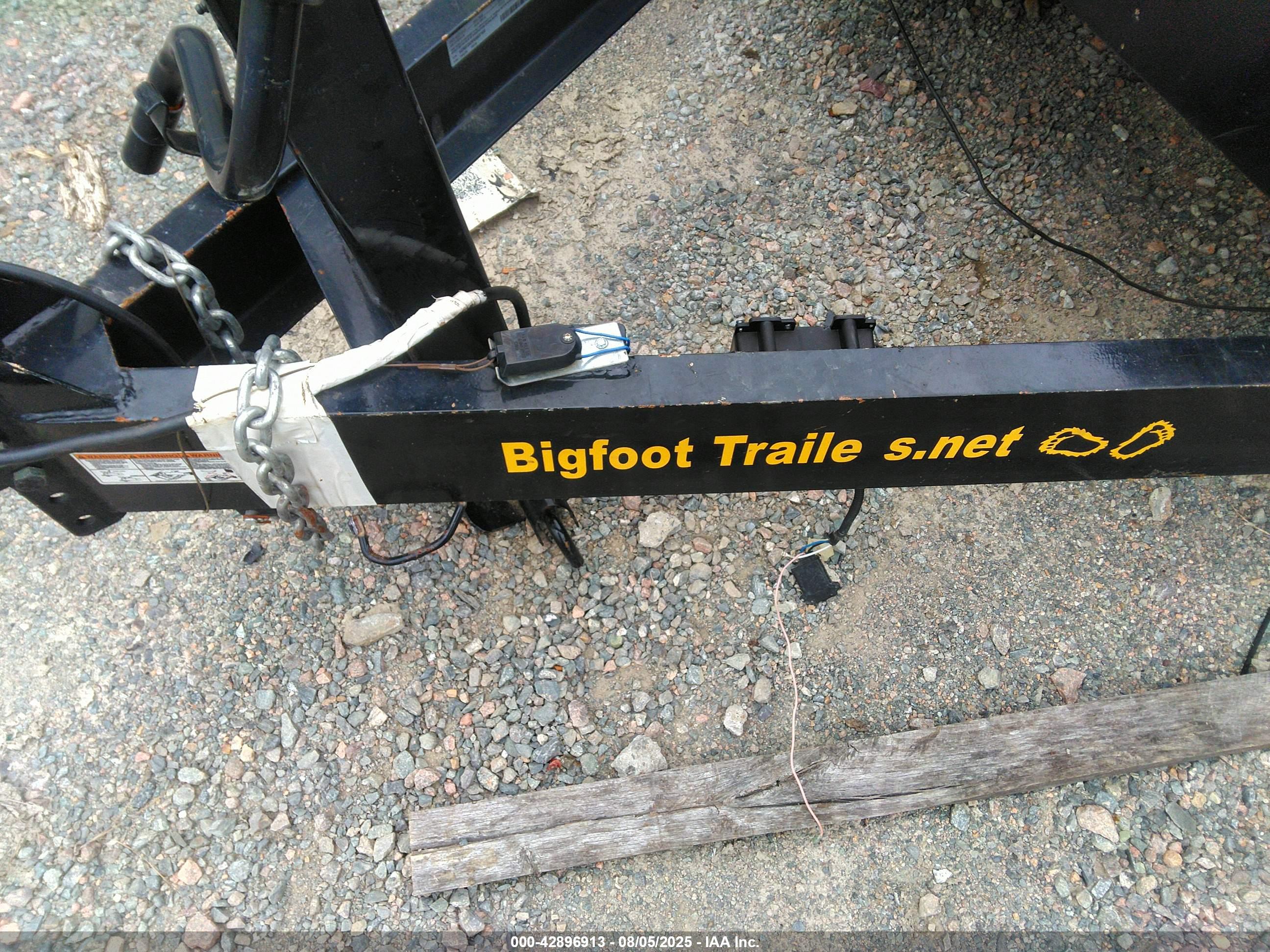 BIGFOOT 26' image 7
