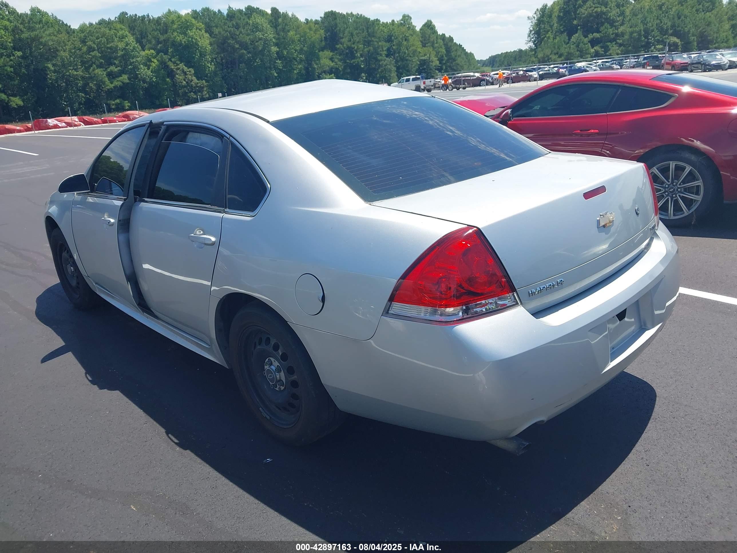 CHEVROLET IMPALA image 3
