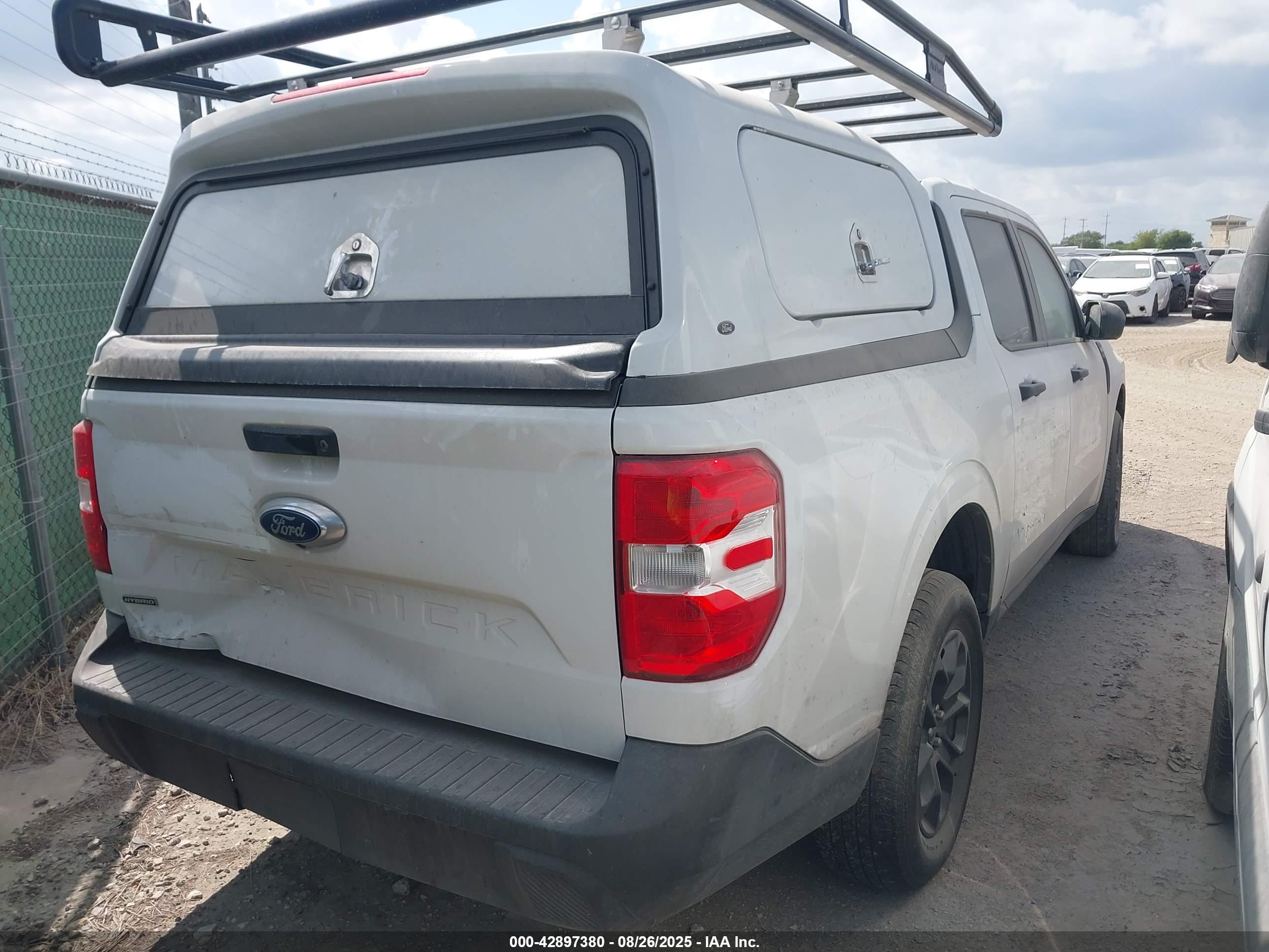 FORD MAVERICK image 4