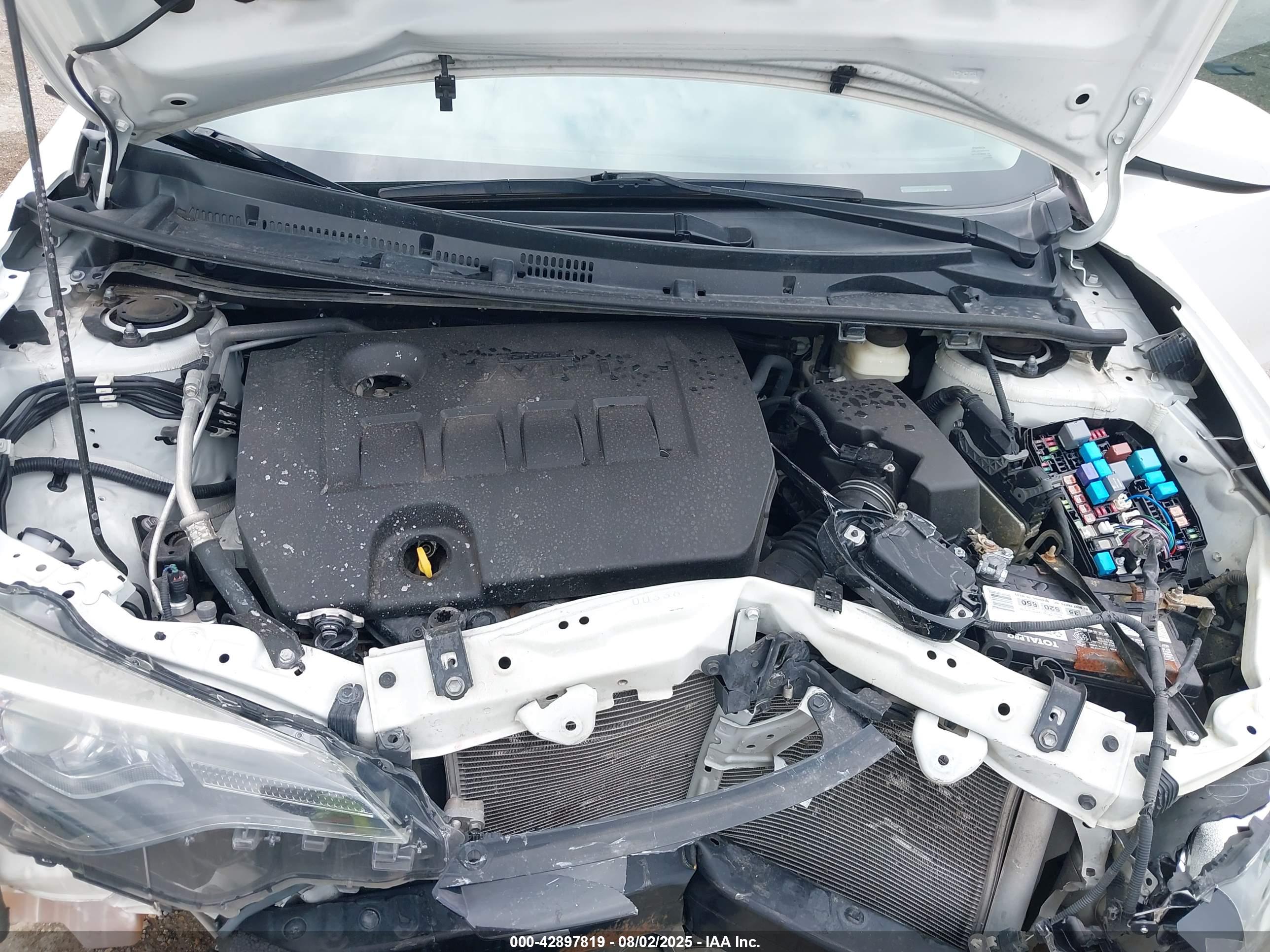 TOYOTA COROLLA image 10