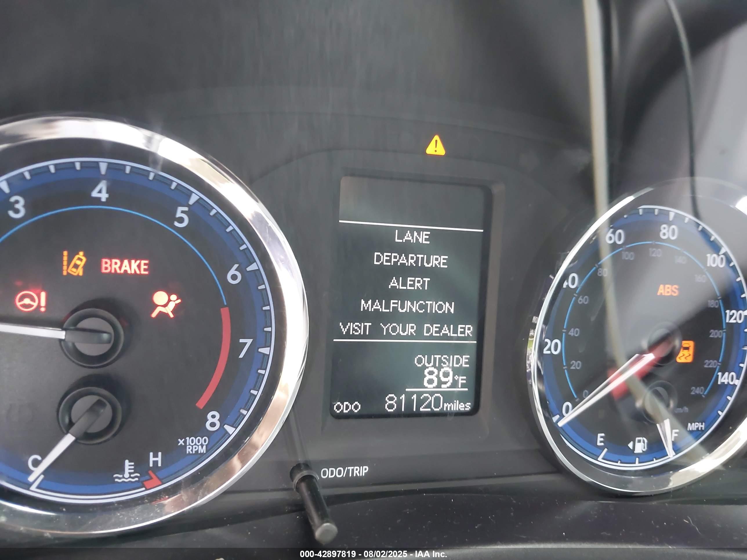 TOYOTA COROLLA image 7
