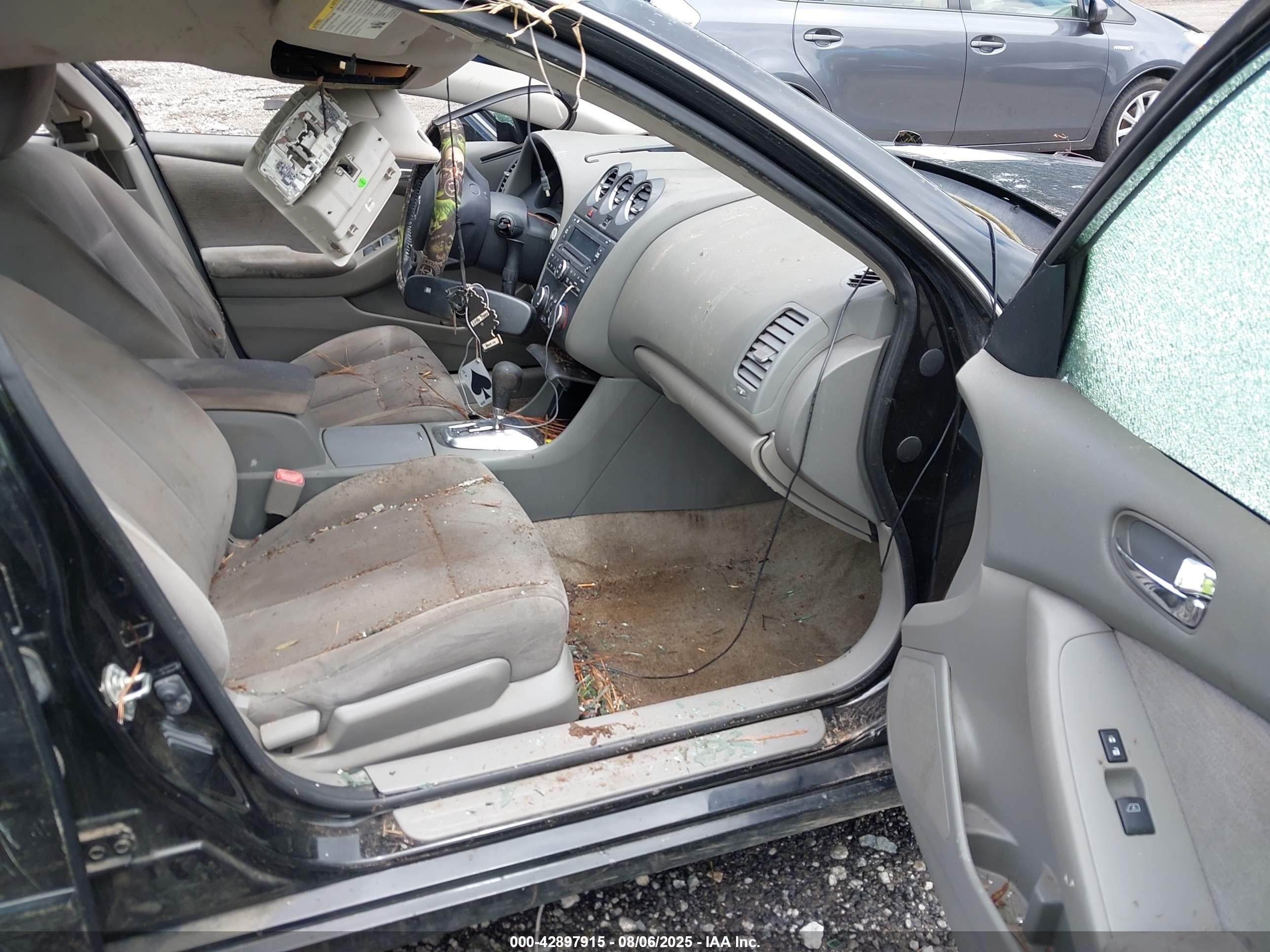 NISSAN ALTIMA image 5