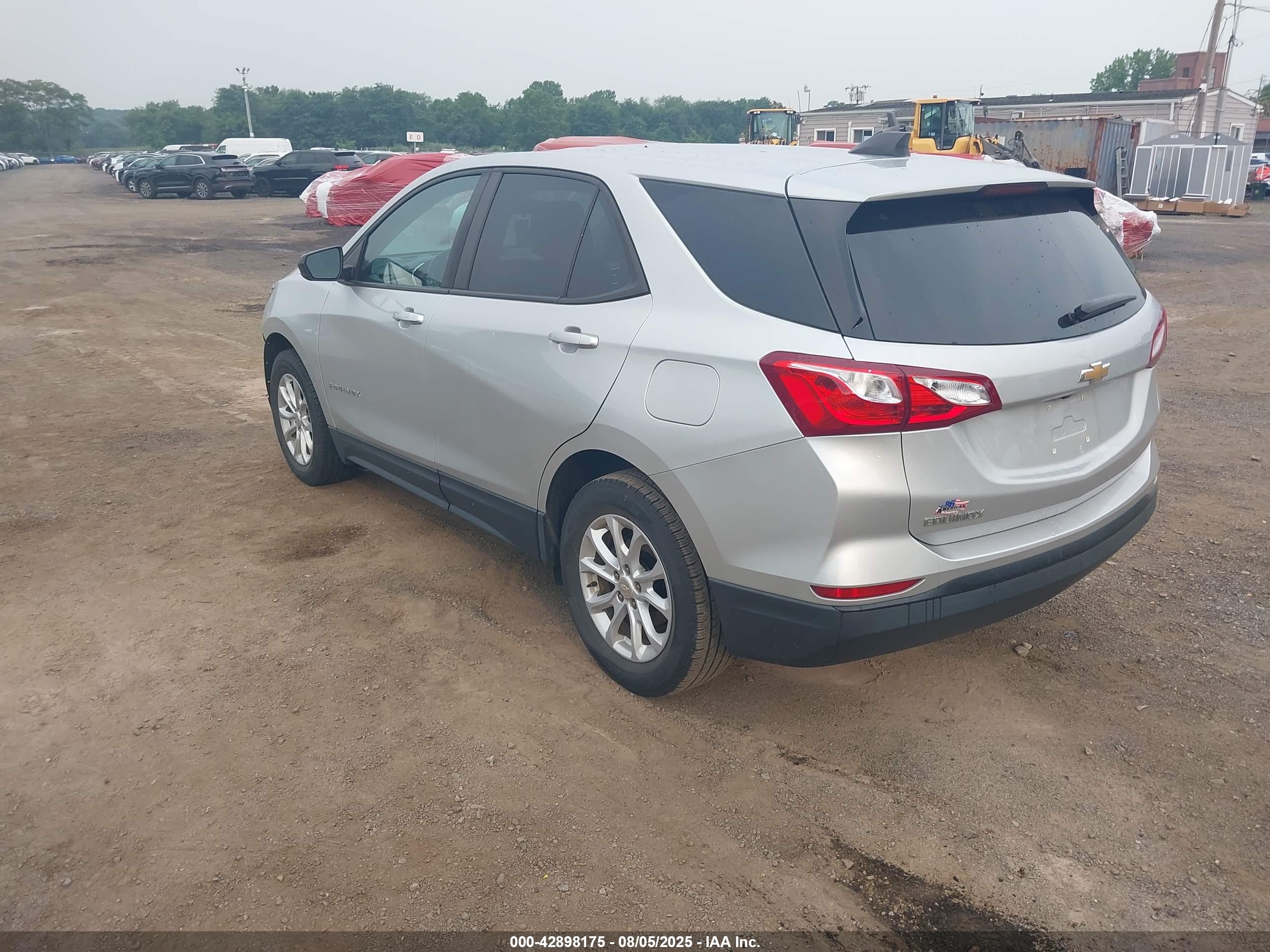 CHEVROLET EQUINOX image 3