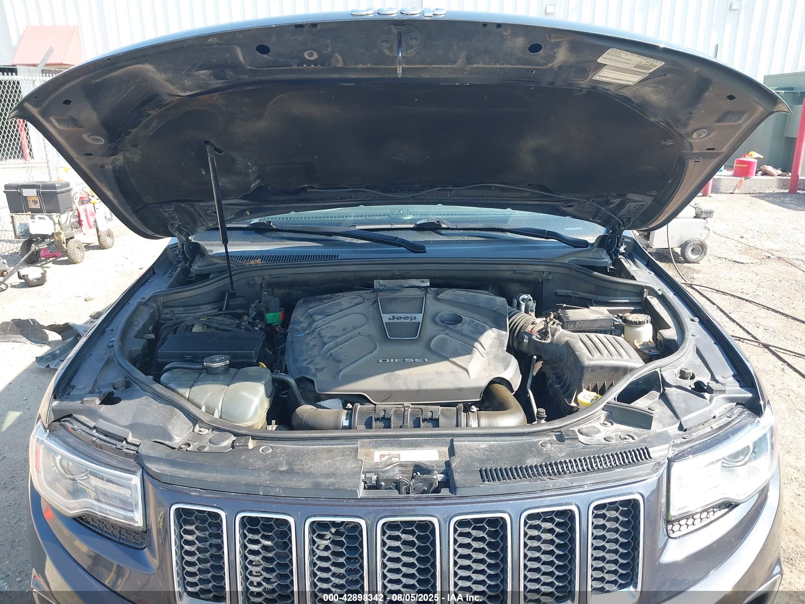 JEEP GRAND image 10