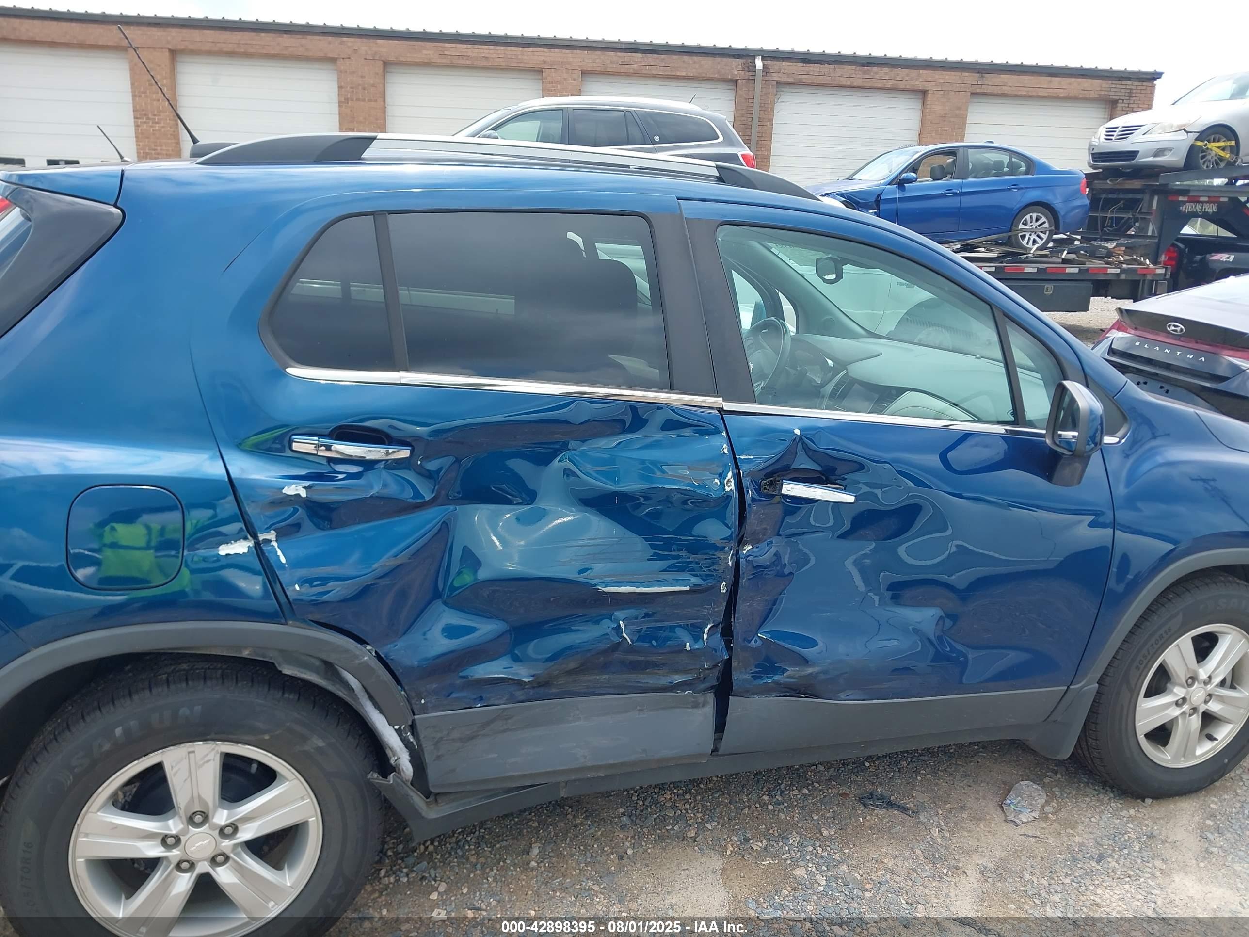 CHEVROLET TRAX image 6