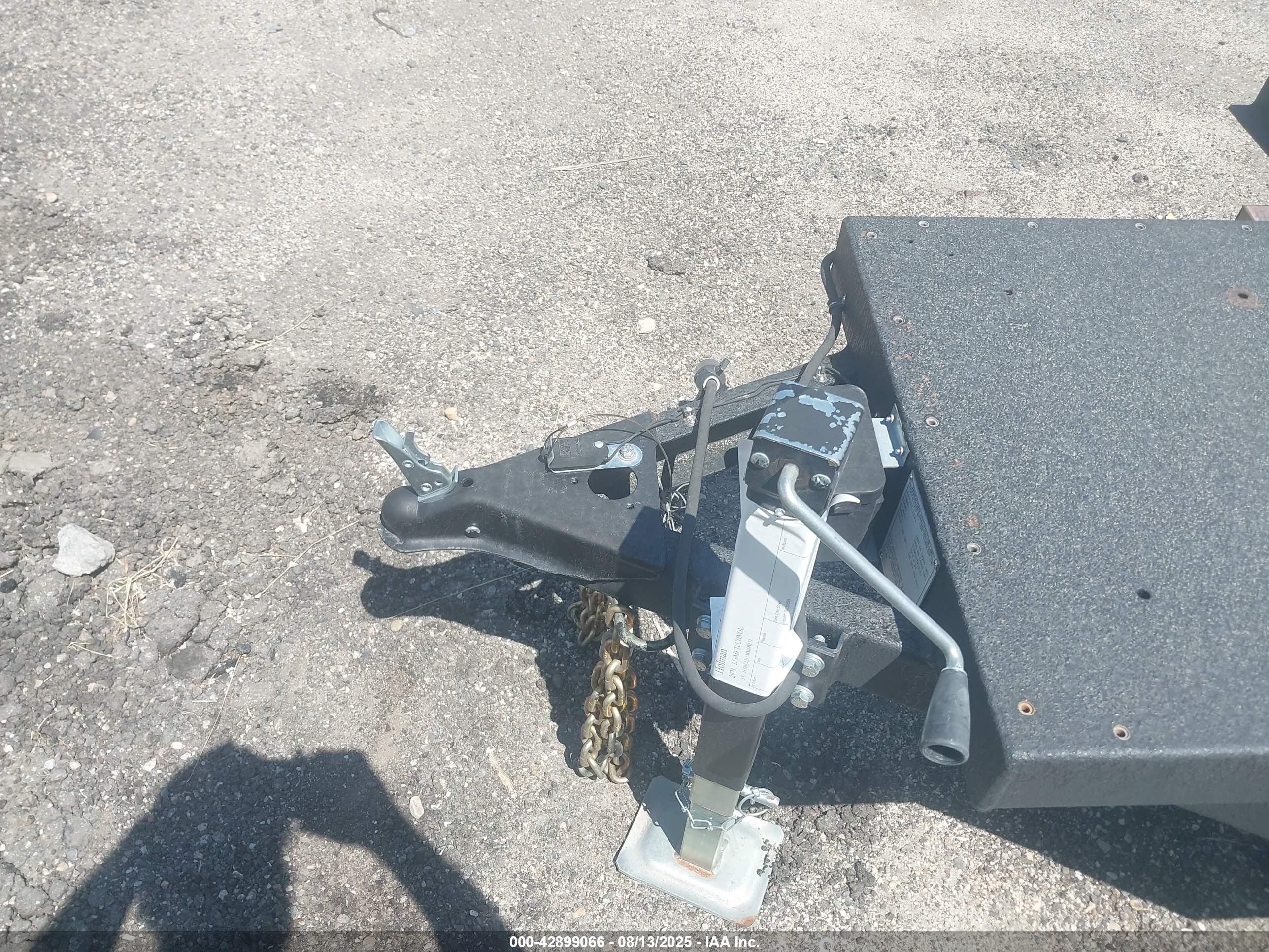 TRAILER LOAD image 10