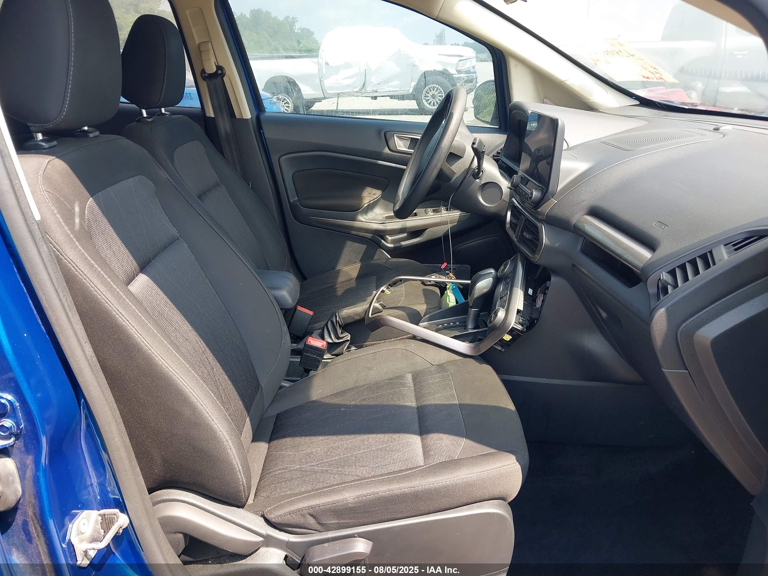FORD ECOSPORT image 5
