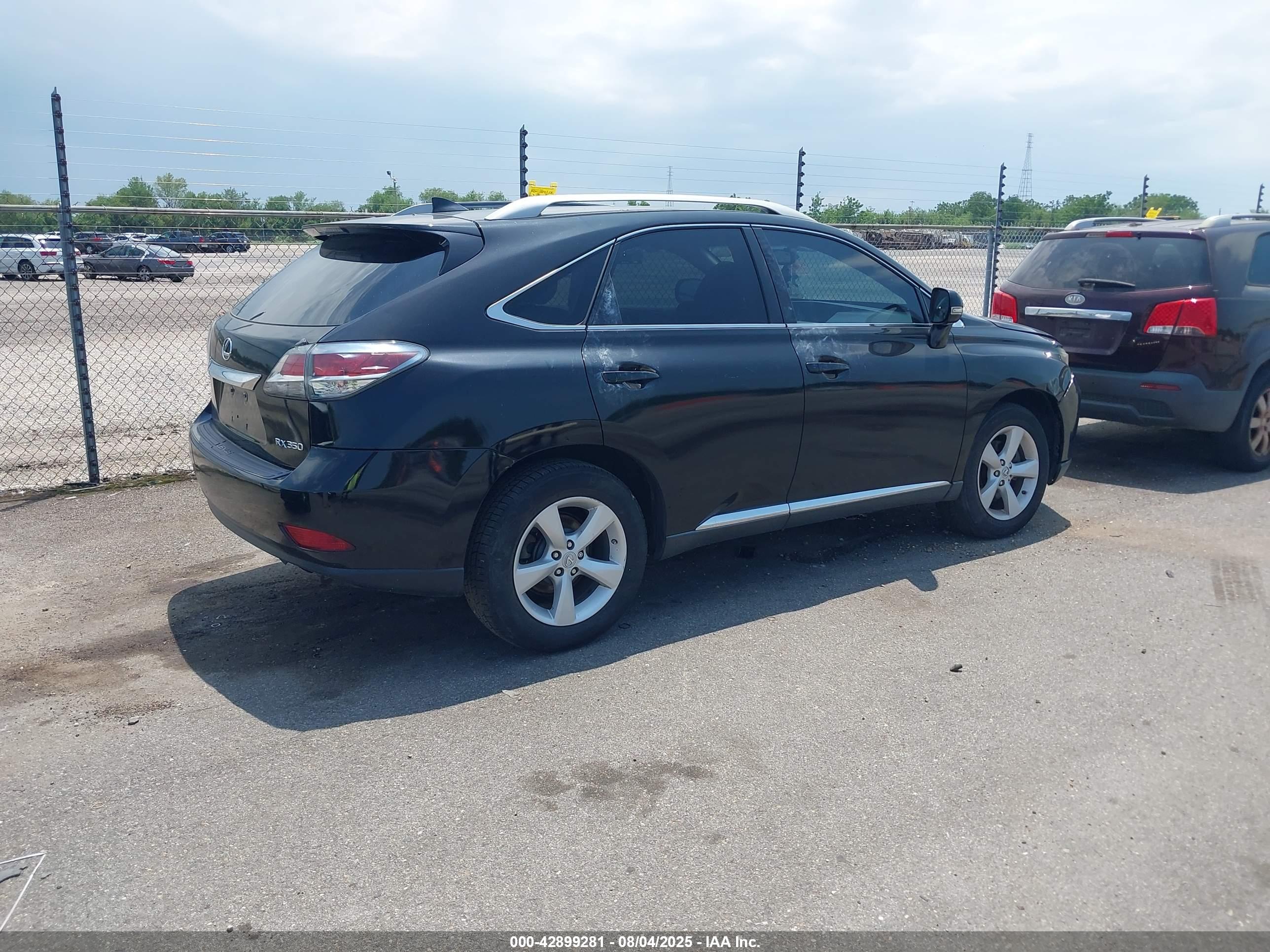 LEXUS RX image 4