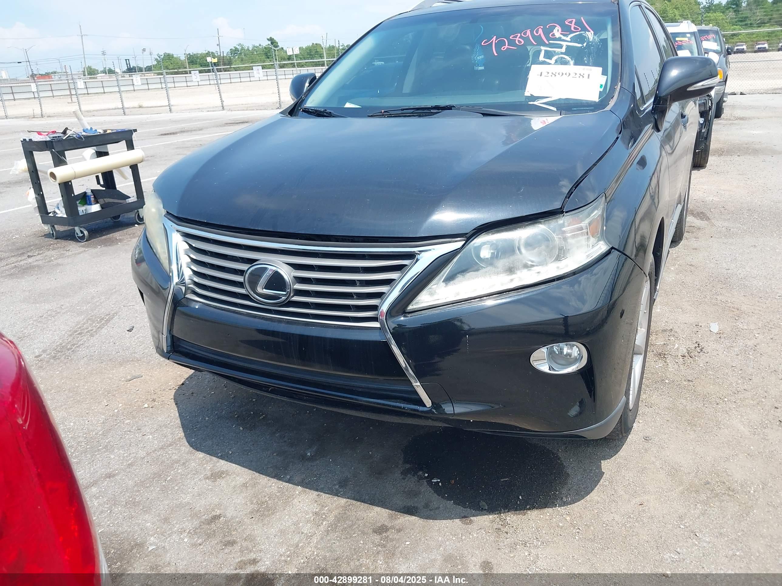 LEXUS RX image 6