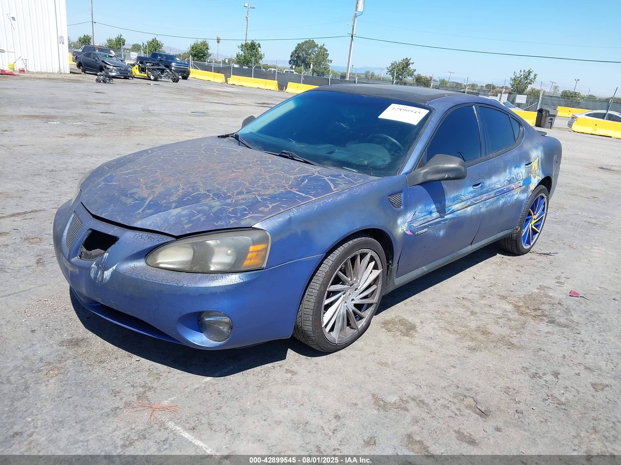 PONTIAC GRAND image 2