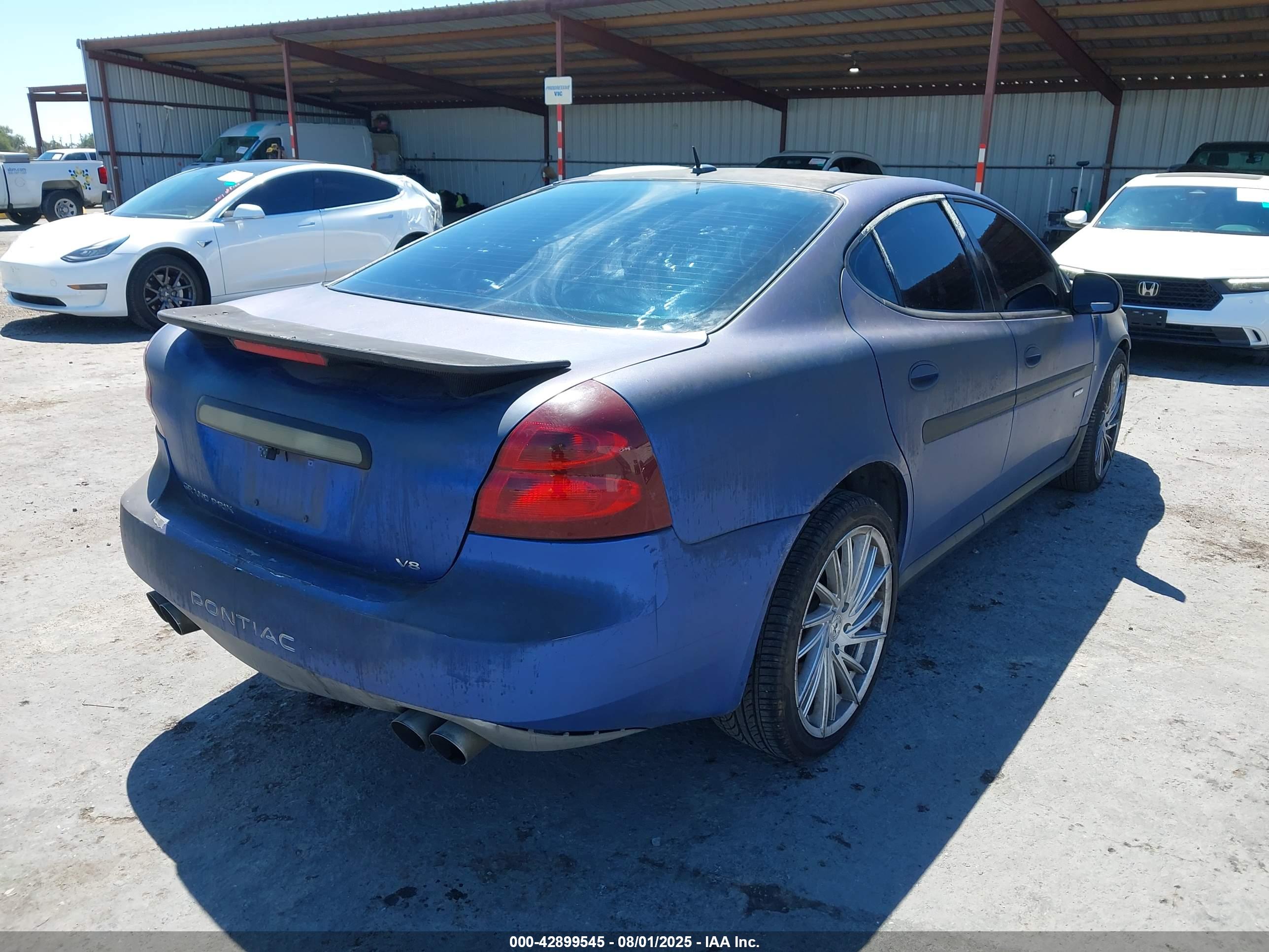 PONTIAC GRAND image 4