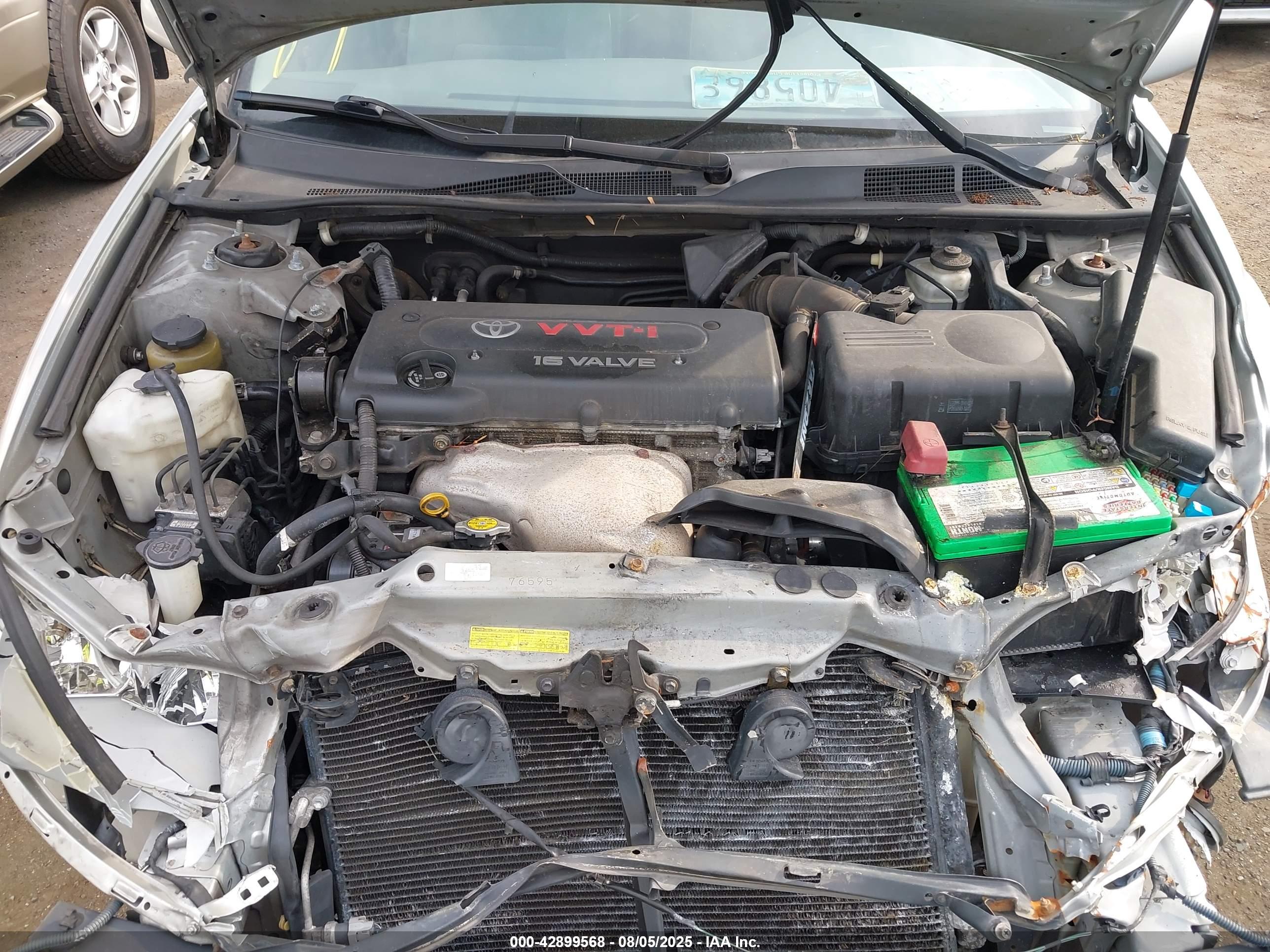 TOYOTA CAMRY image 10