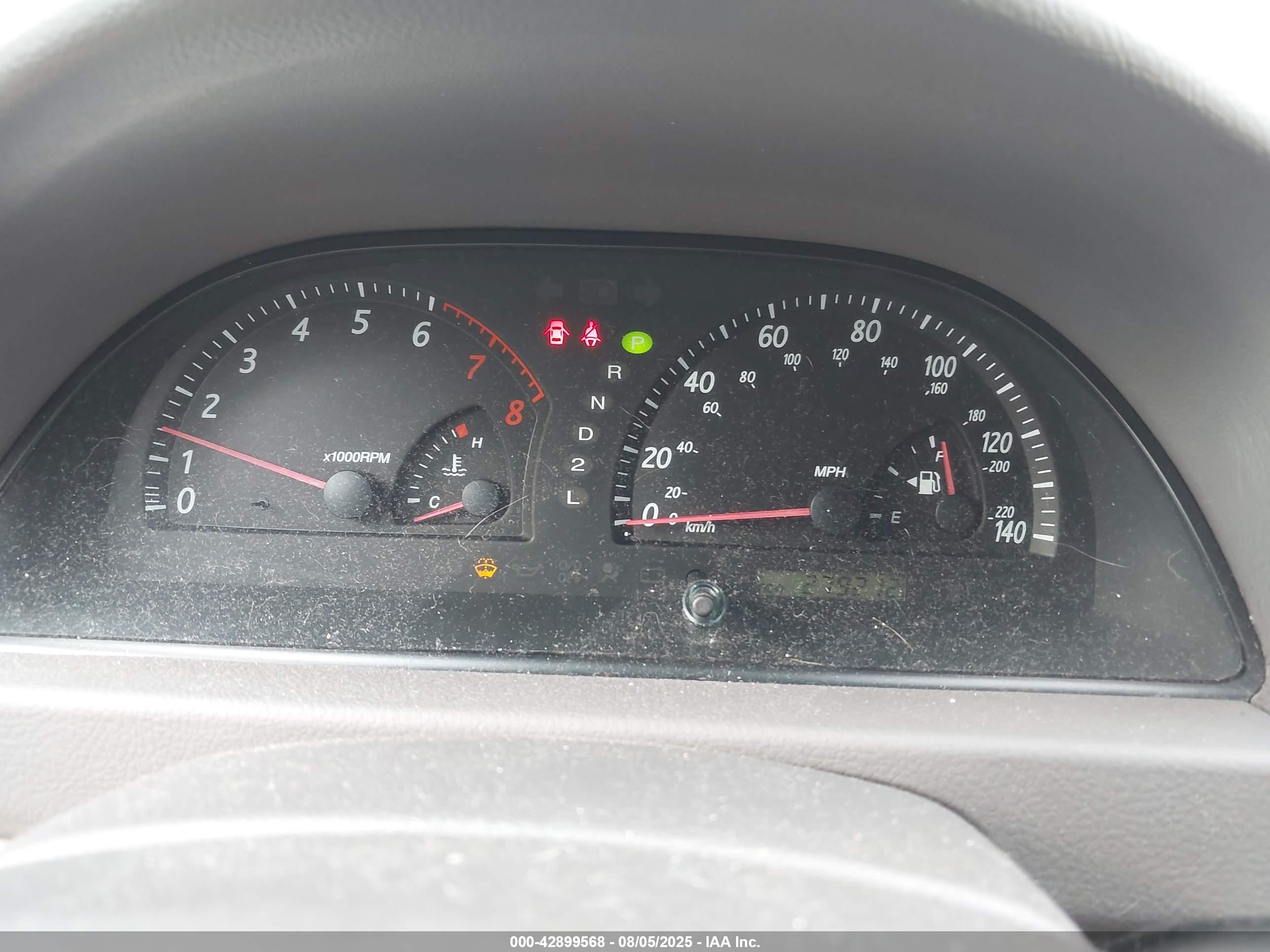 TOYOTA CAMRY image 7