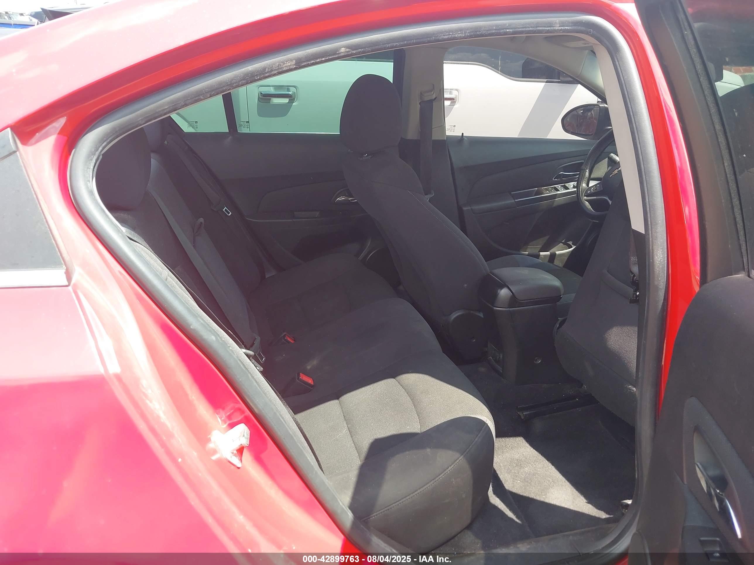 CHEVROLET CRUZE image 8