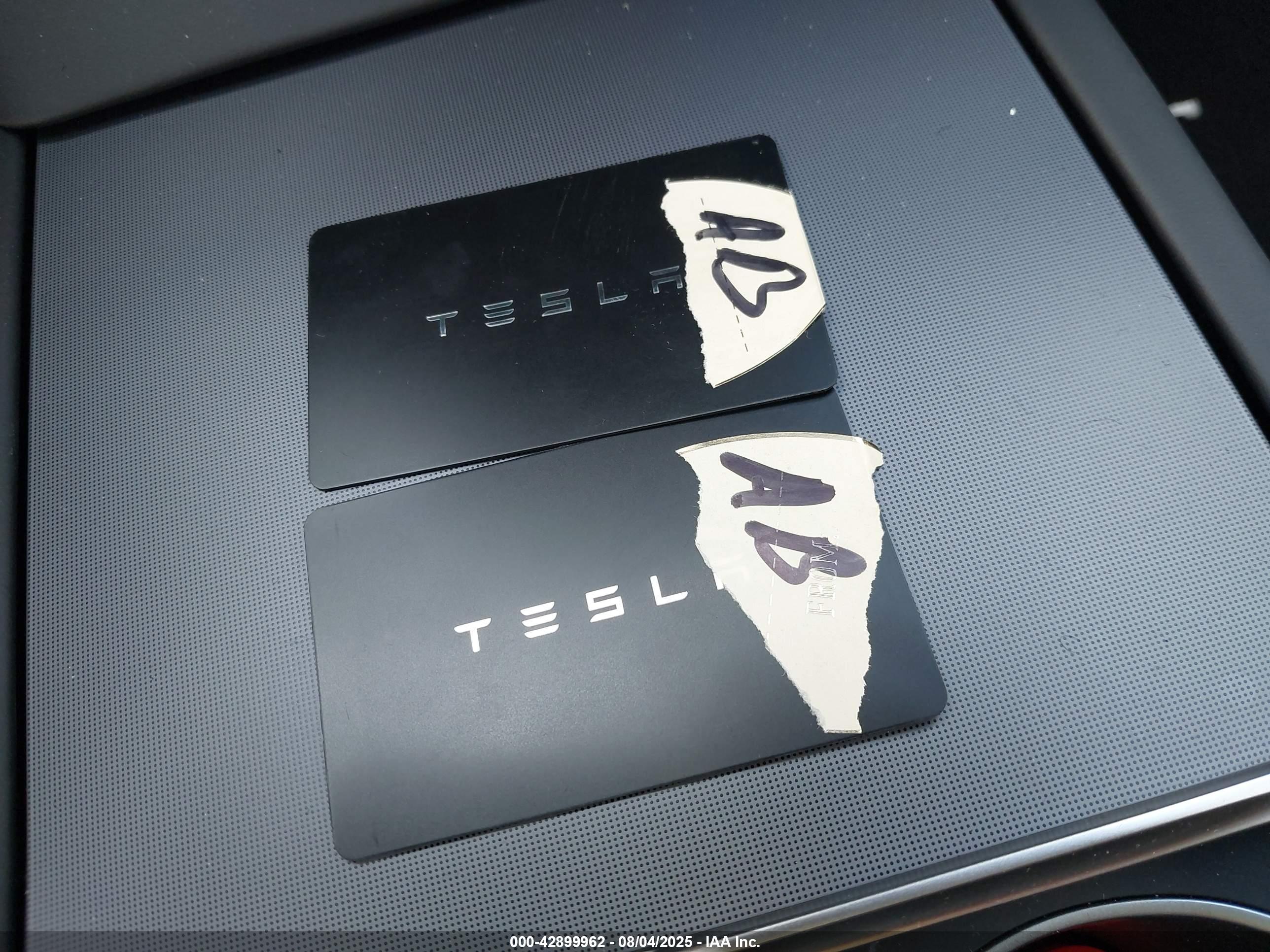 TESLA MODEL image 11