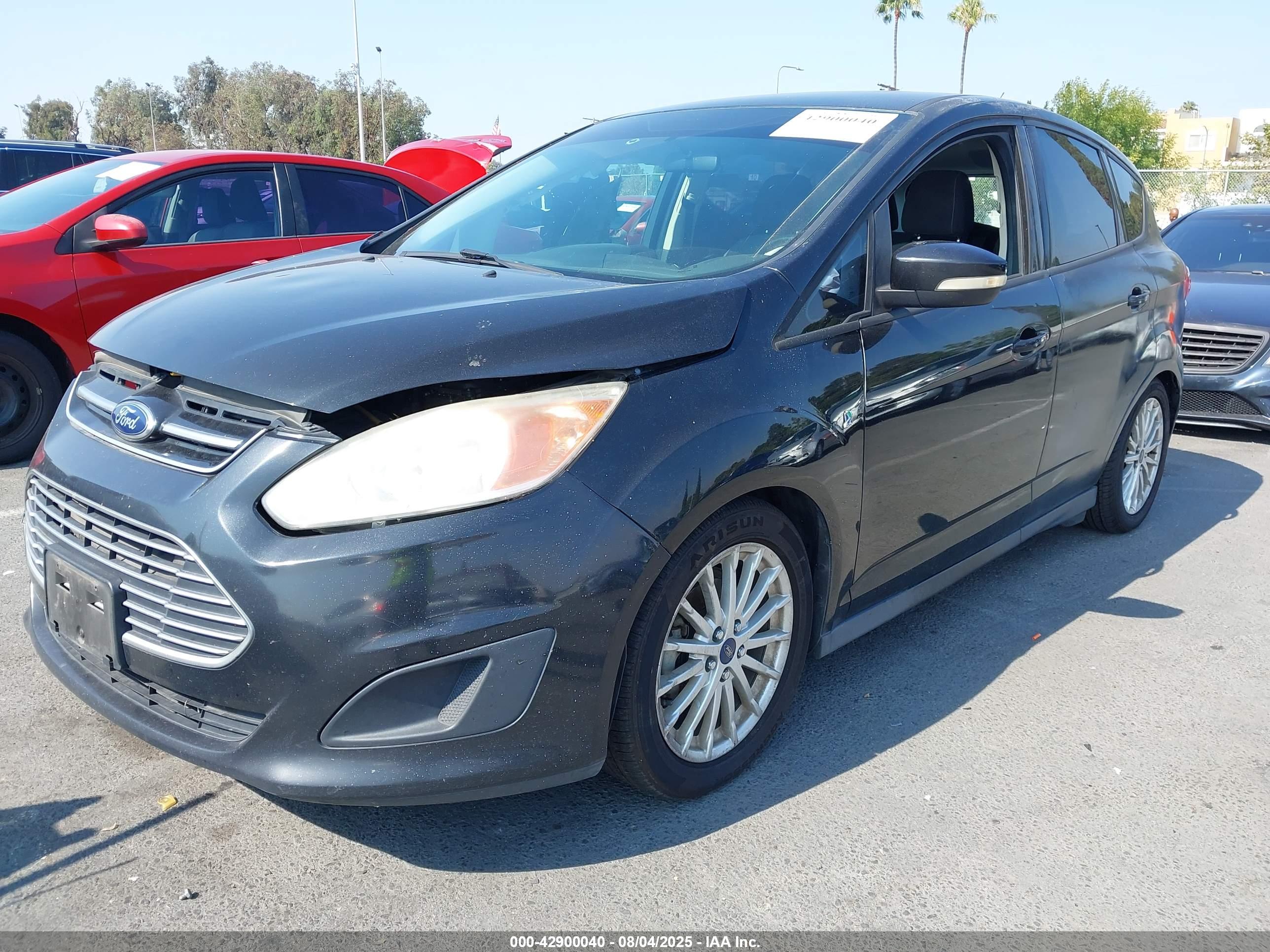 FORD C-MAX image 2