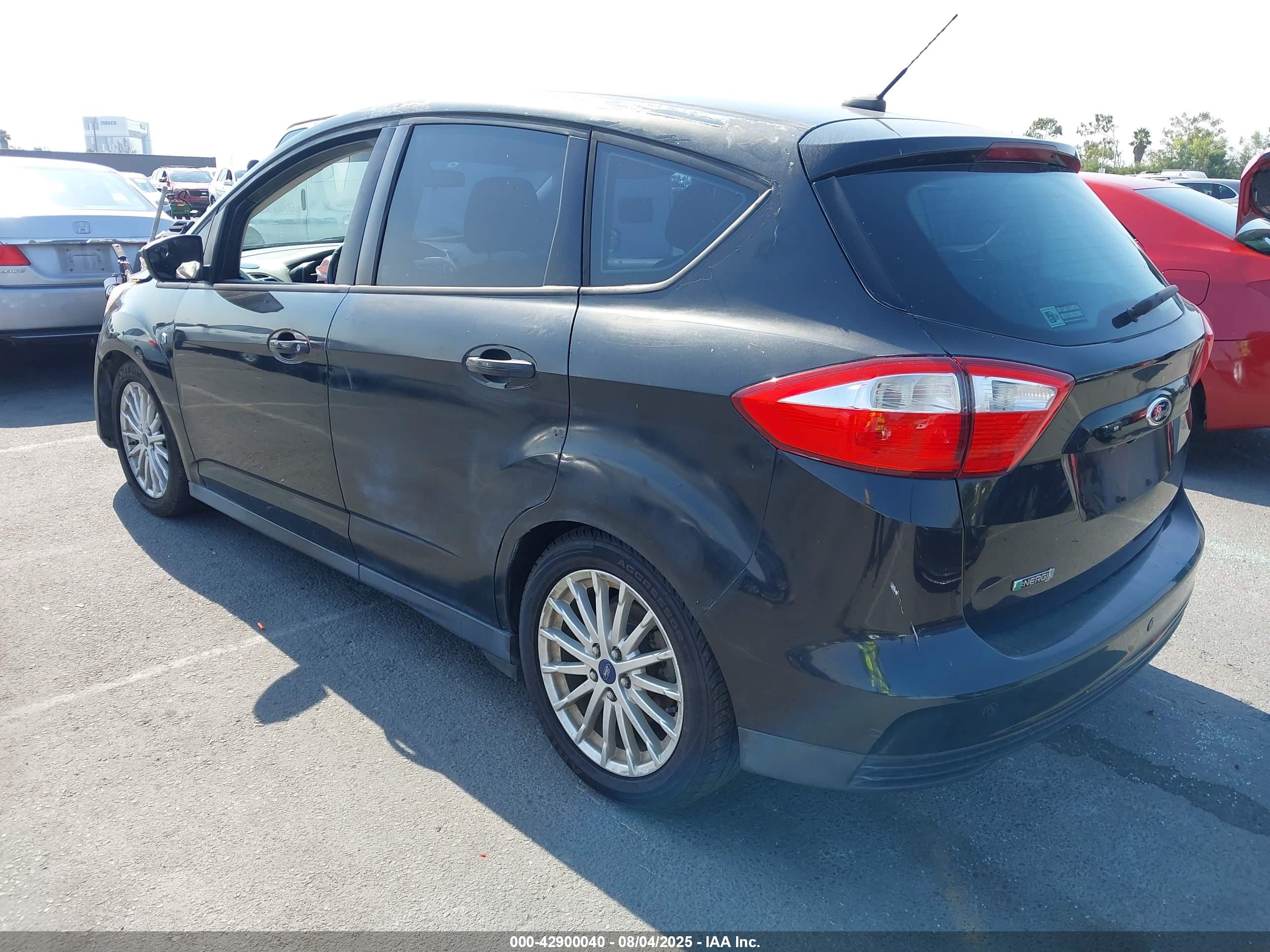 FORD C-MAX image 3