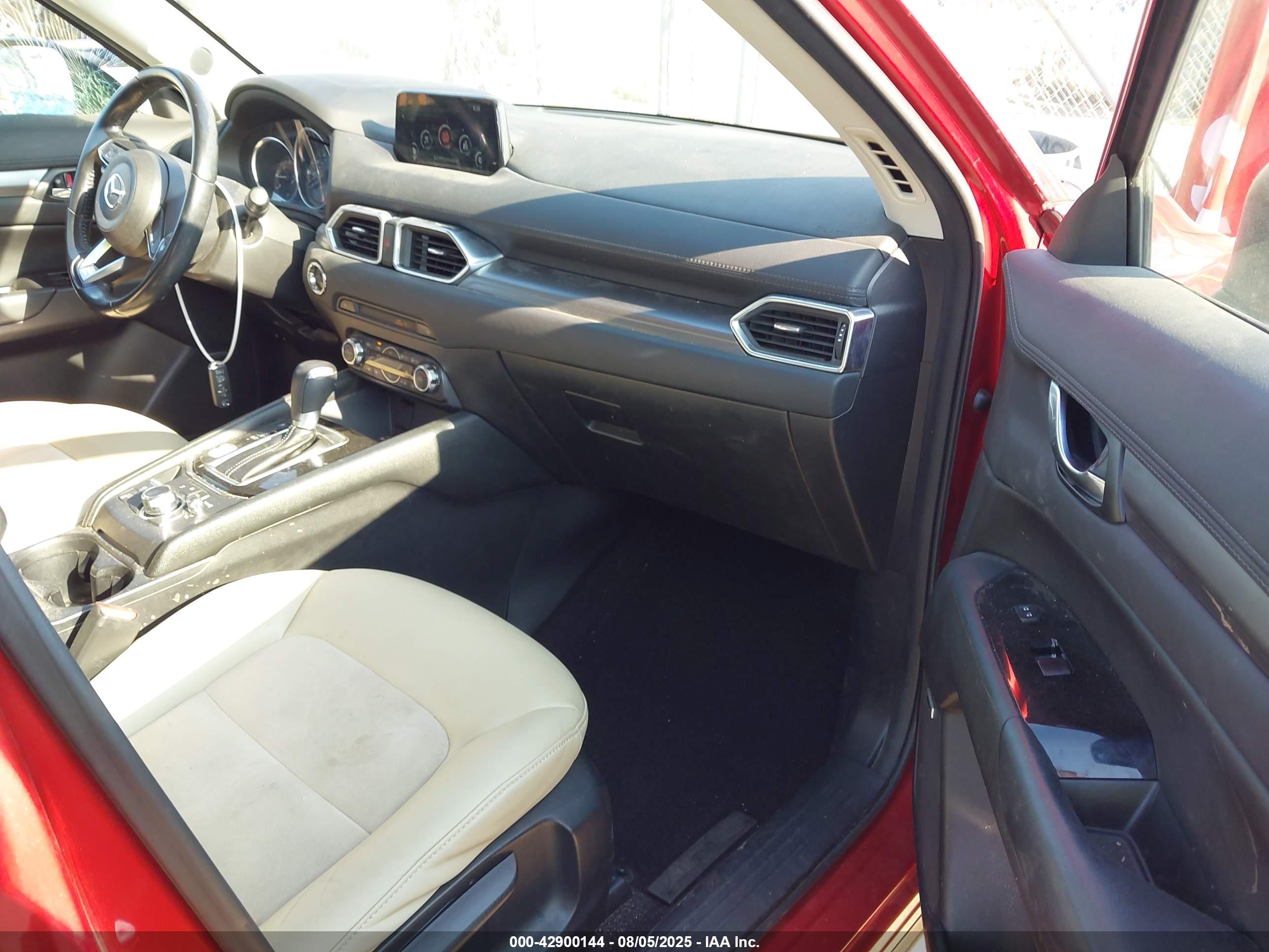 MAZDA CX-5 image 5