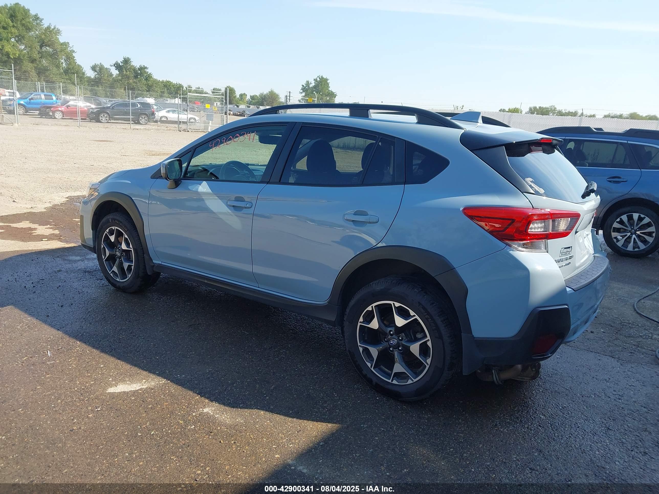SUBARU CROSSTREK image 3
