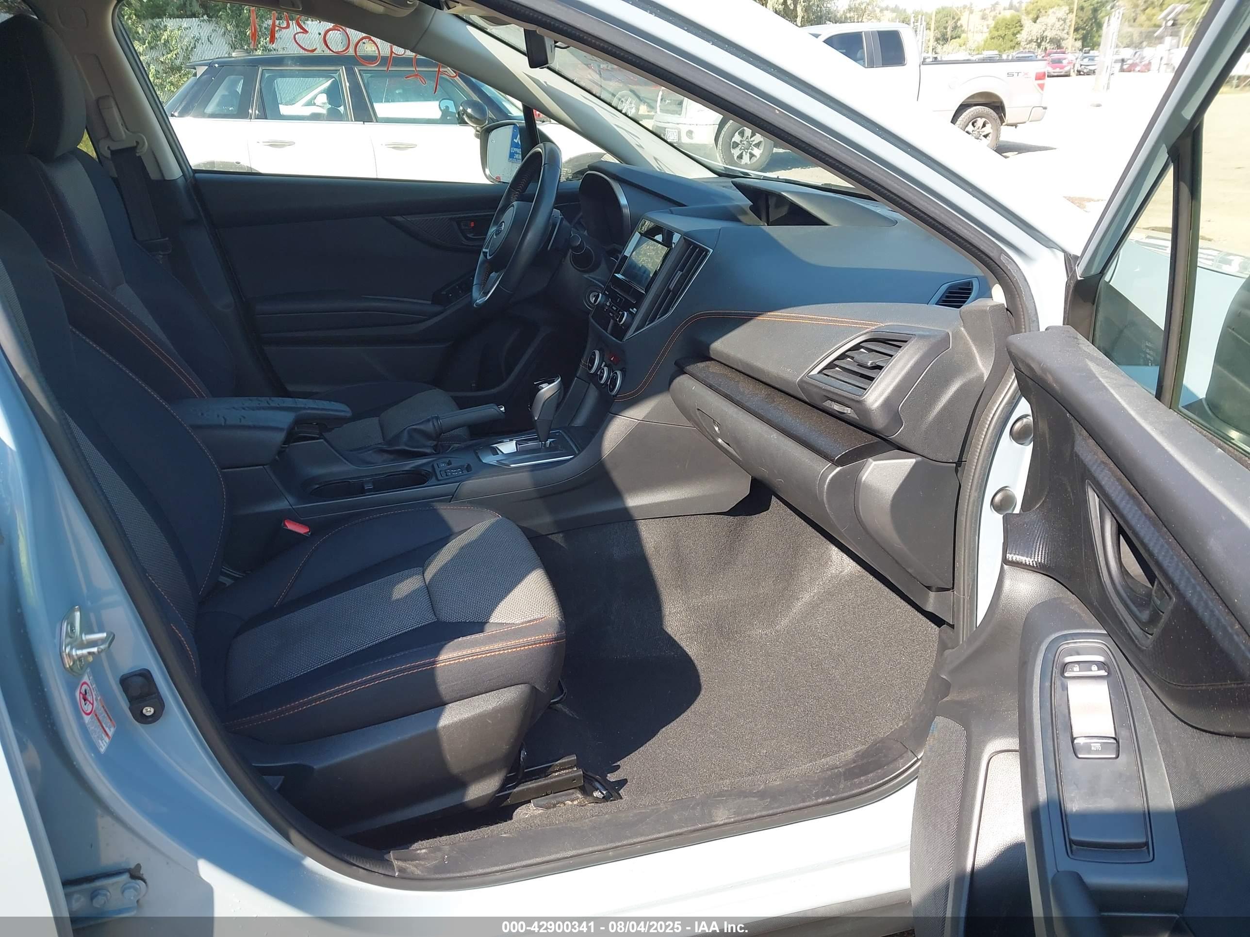 SUBARU CROSSTREK image 5