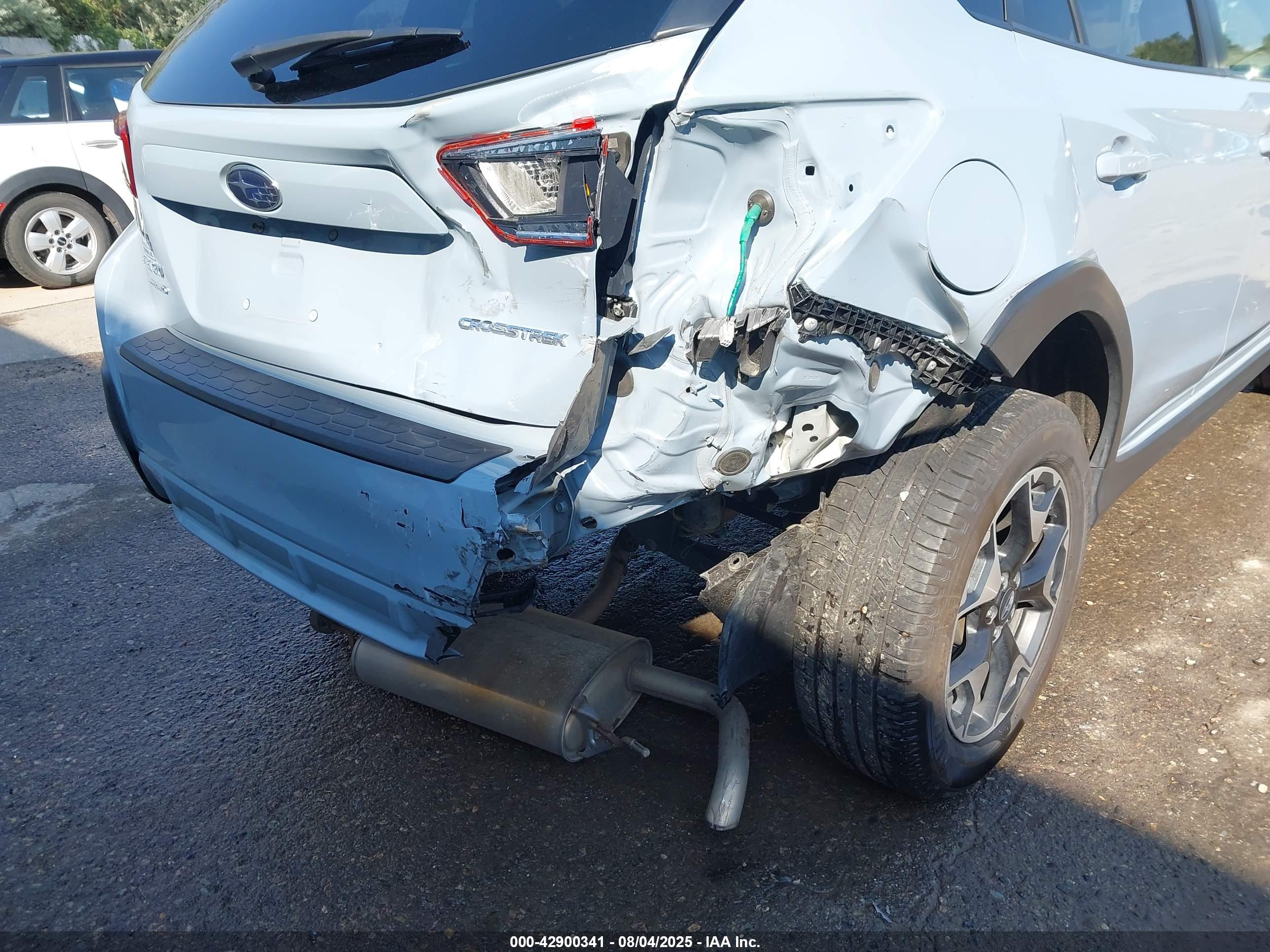 SUBARU CROSSTREK image 6