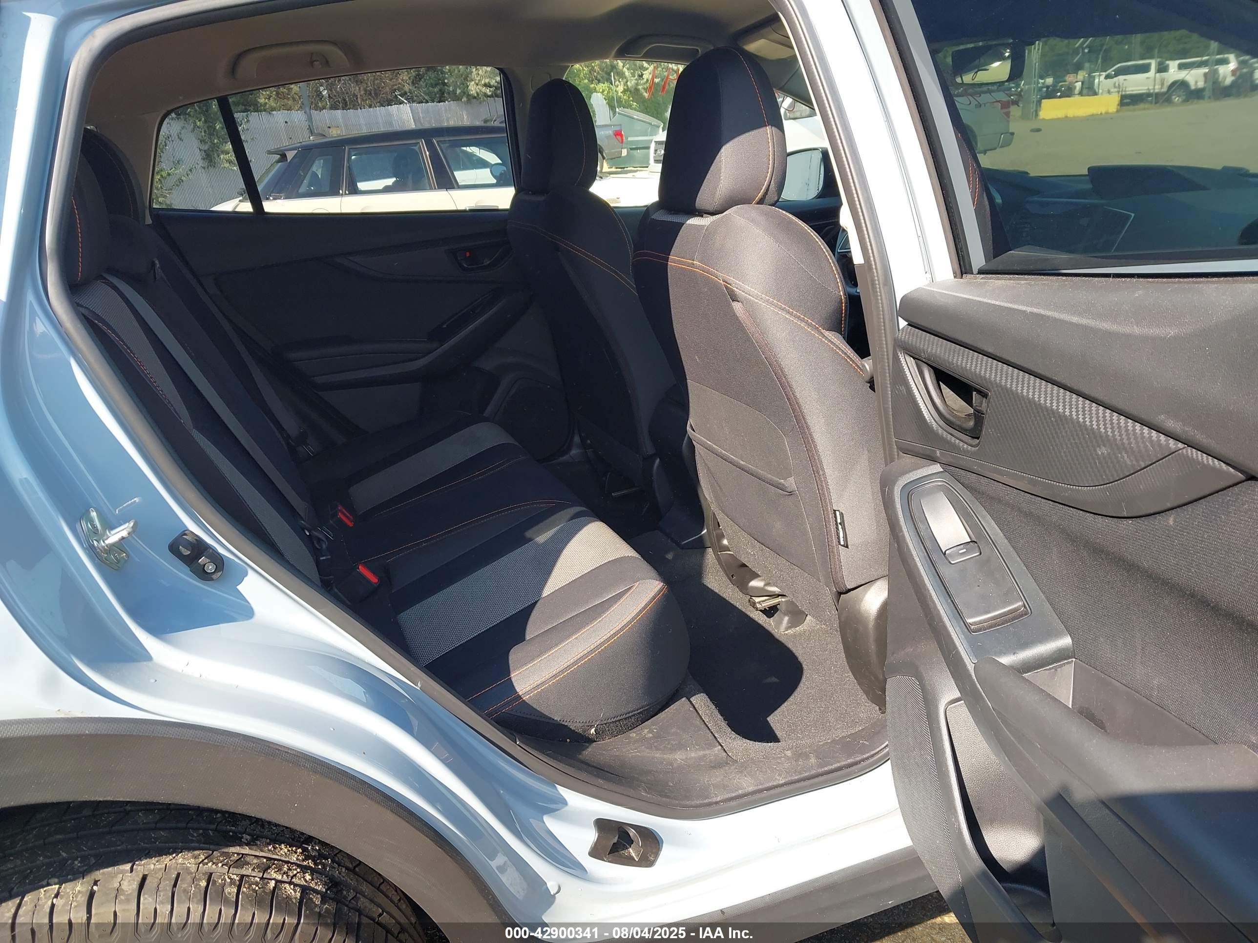 SUBARU CROSSTREK image 8
