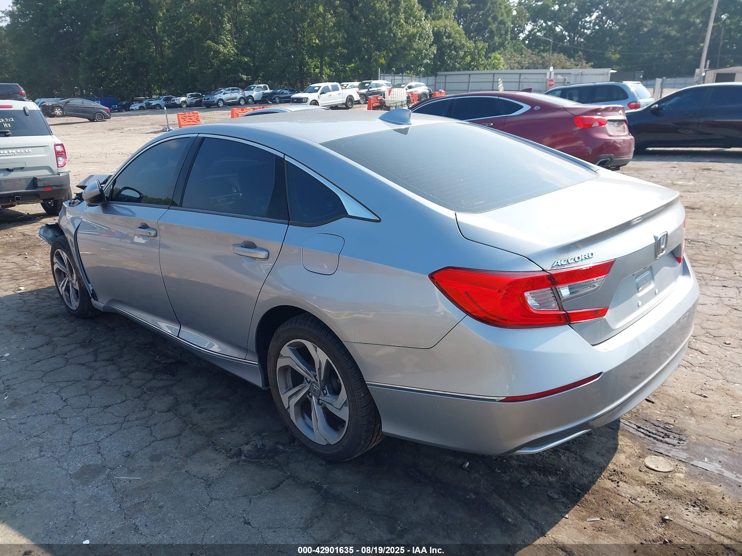 HONDA ACCORD image 3