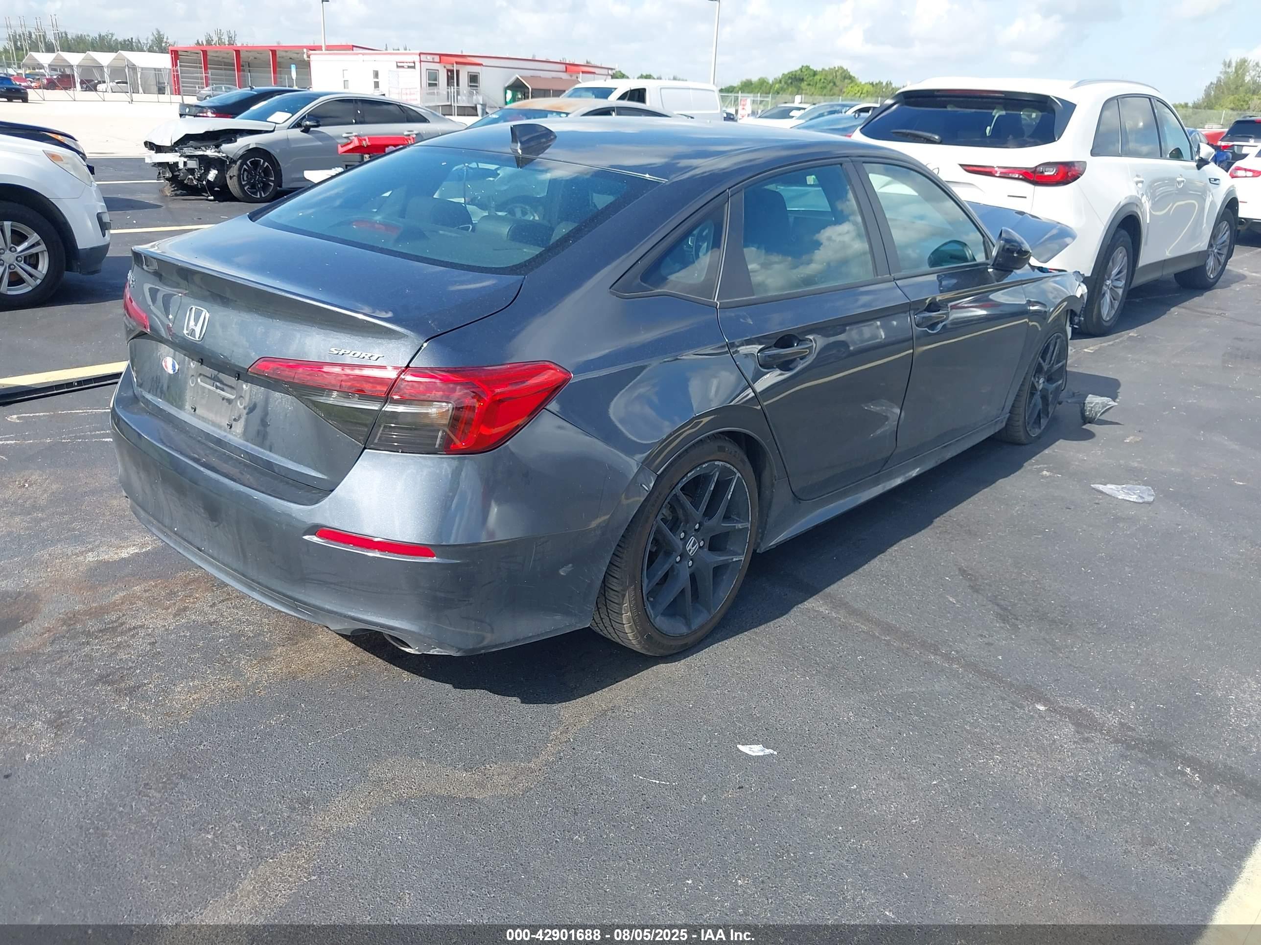 HONDA CIVIC image 4