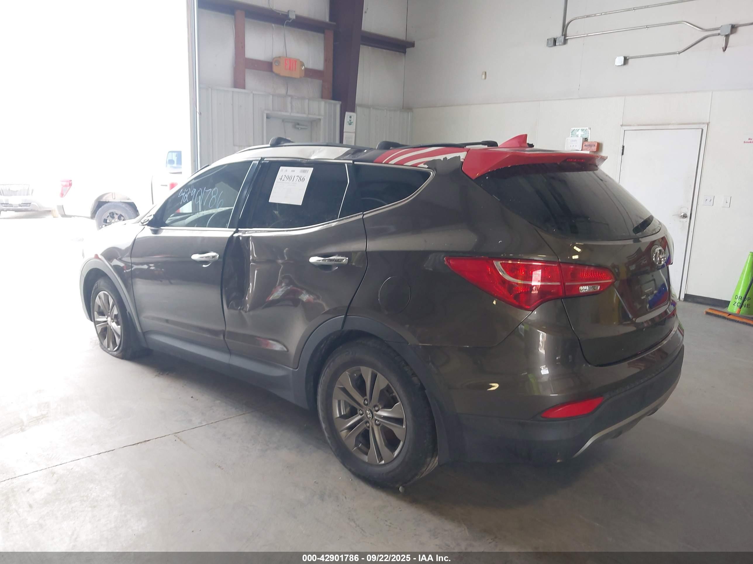 HYUNDAI SANTA image 3