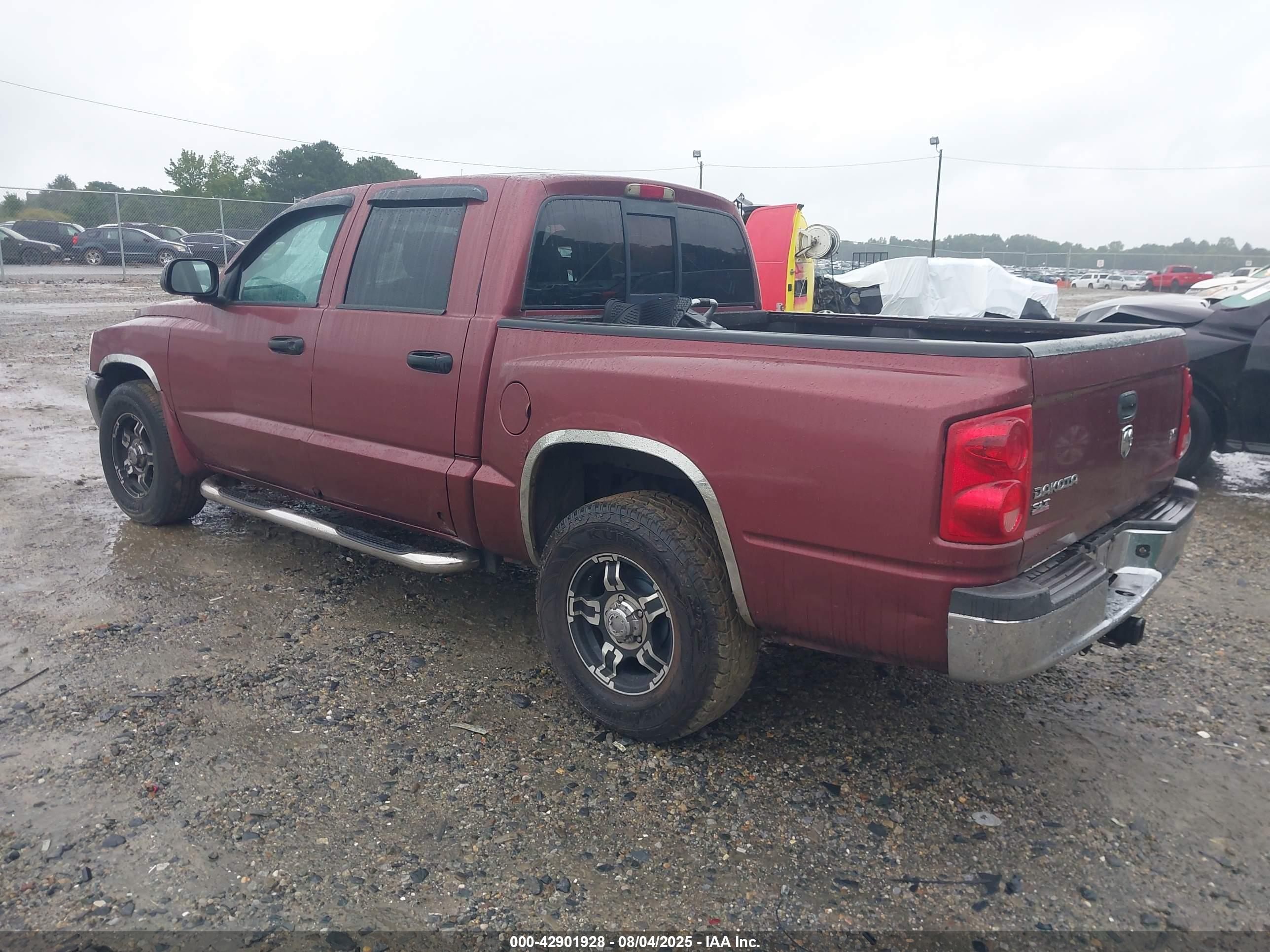 DODGE DAKOTA image 3