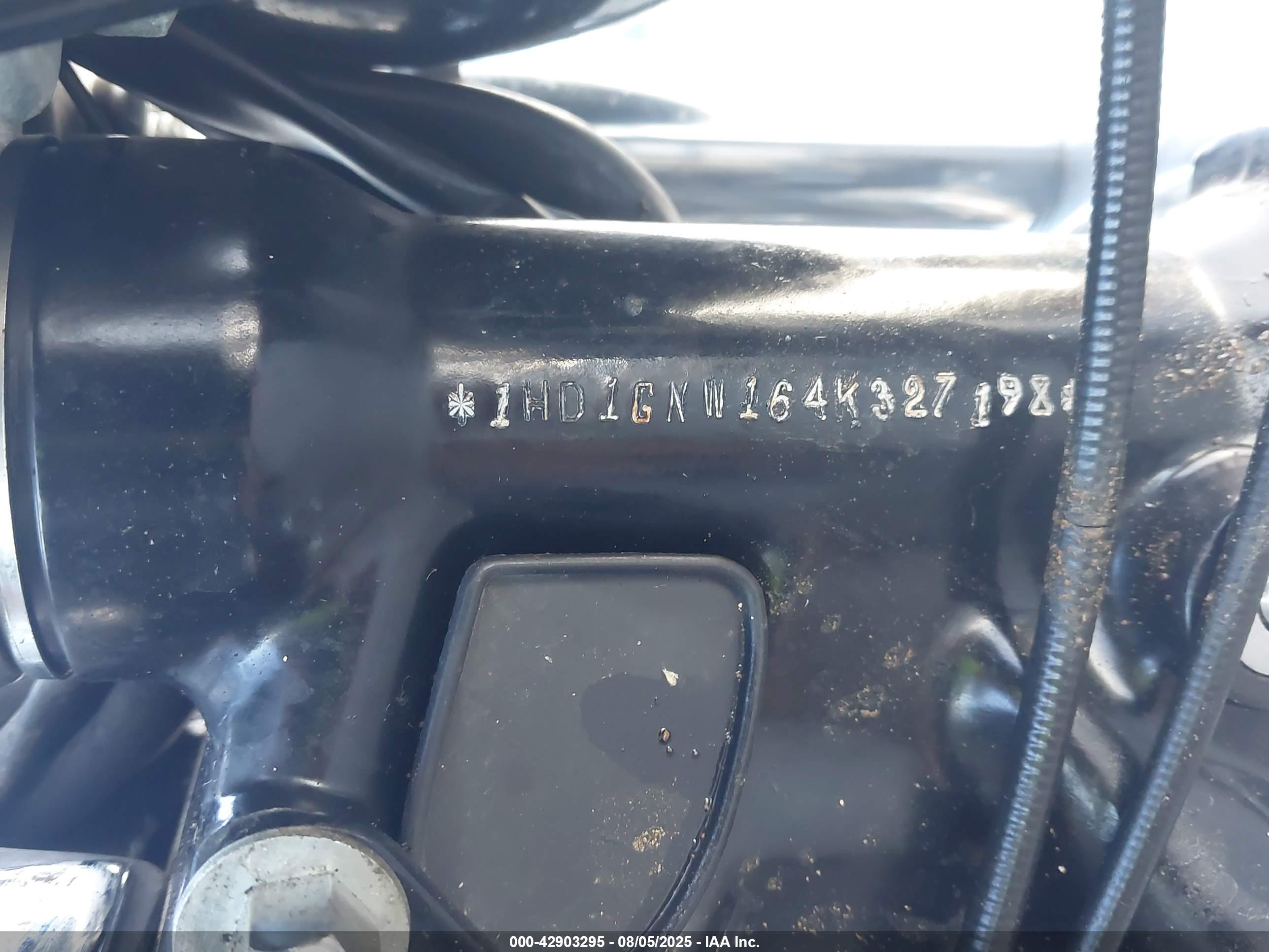 HARLEY-DAVIDSON FXDLI image 10