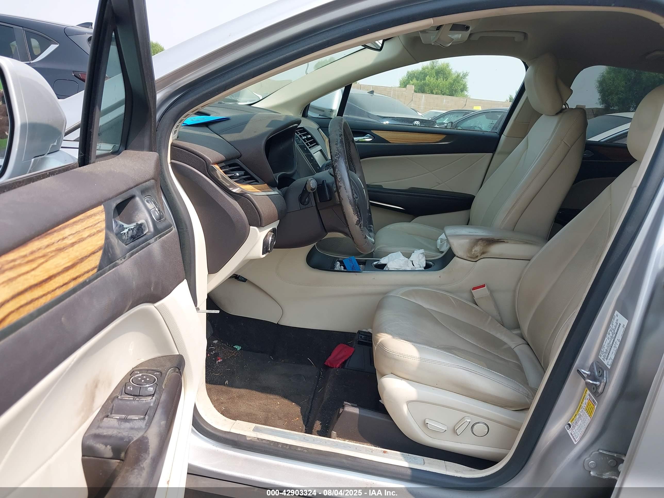 LINCOLN MKC image 5