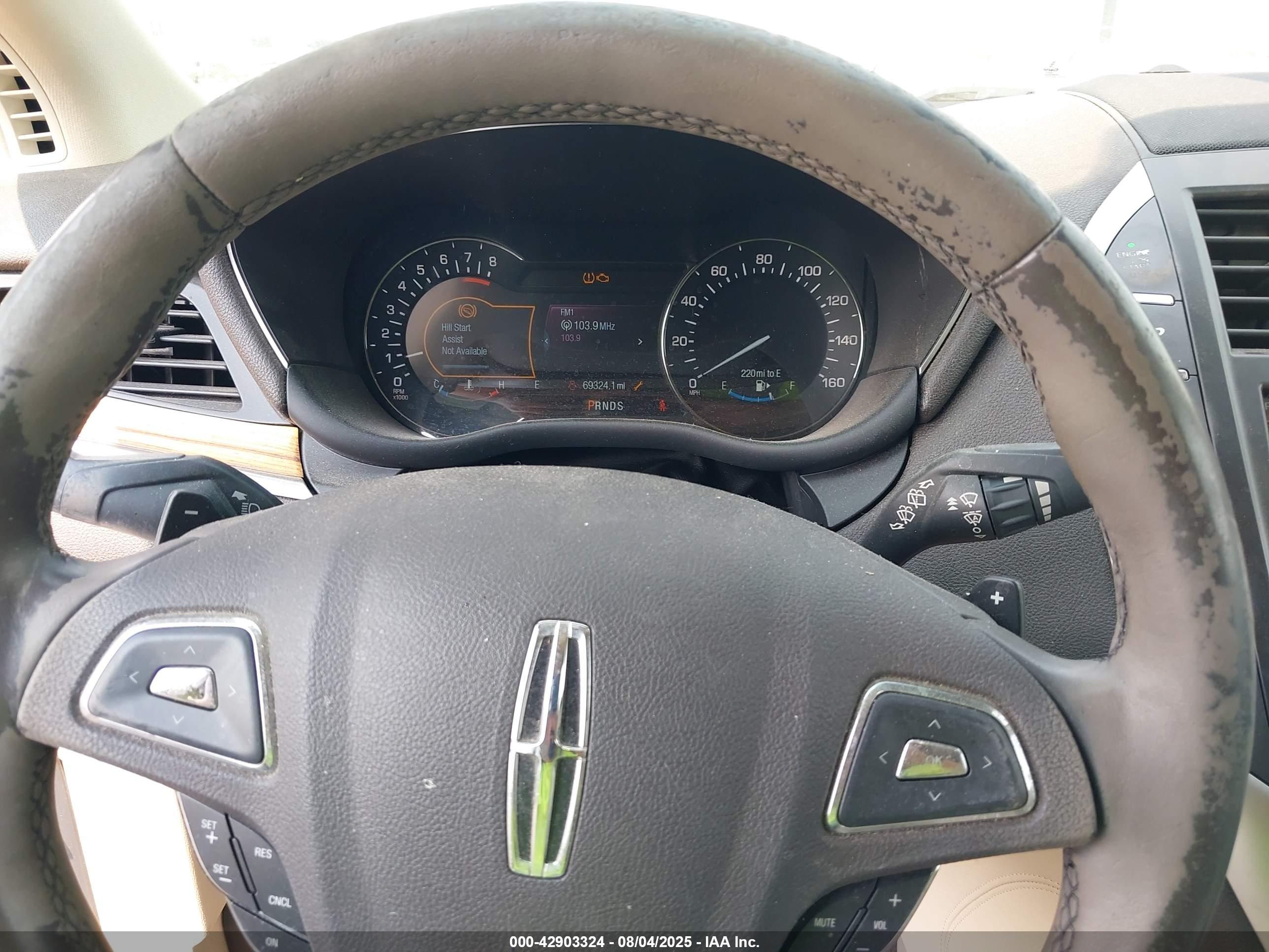 LINCOLN MKC image 7
