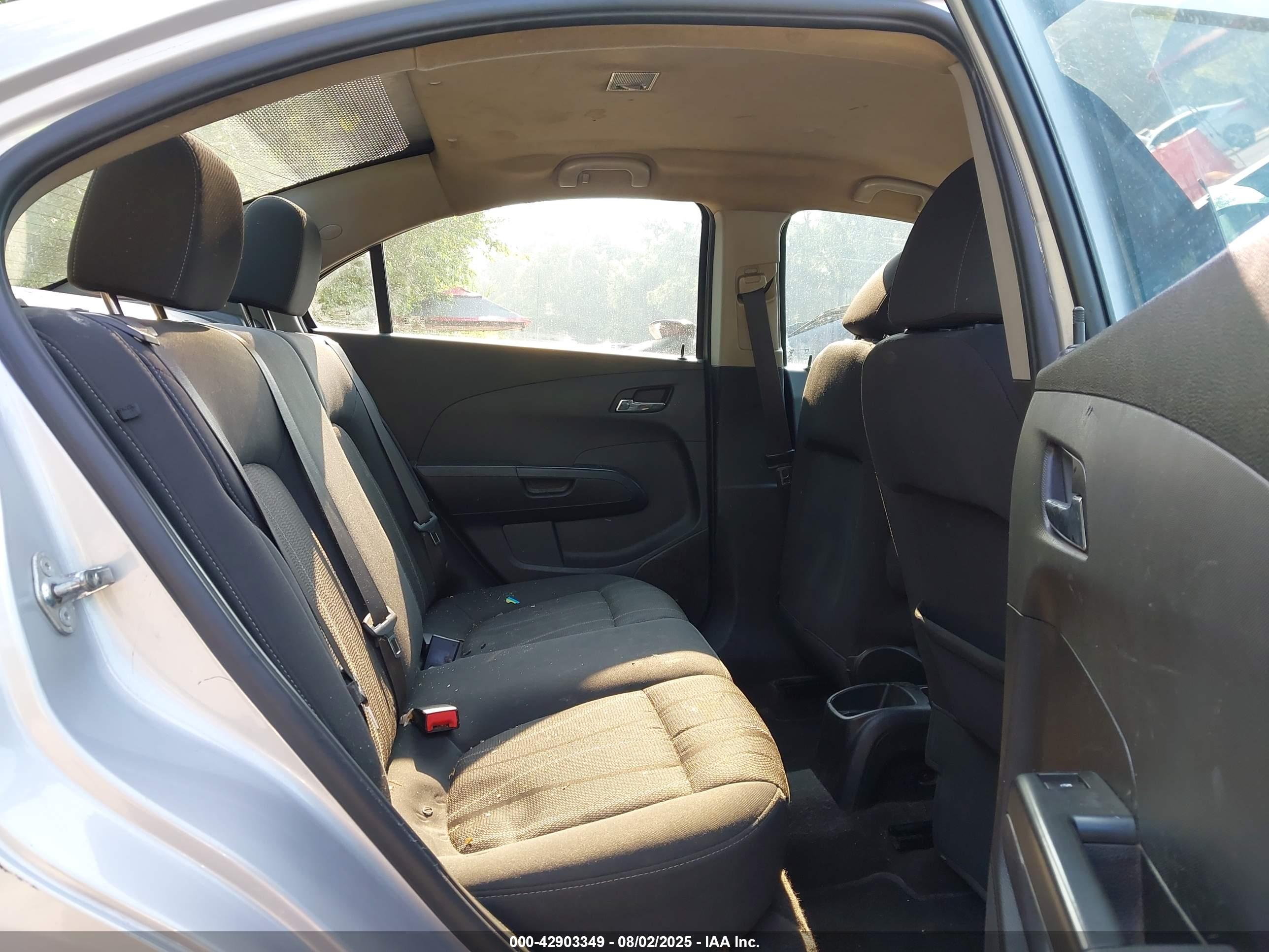 CHEVROLET SONIC image 8