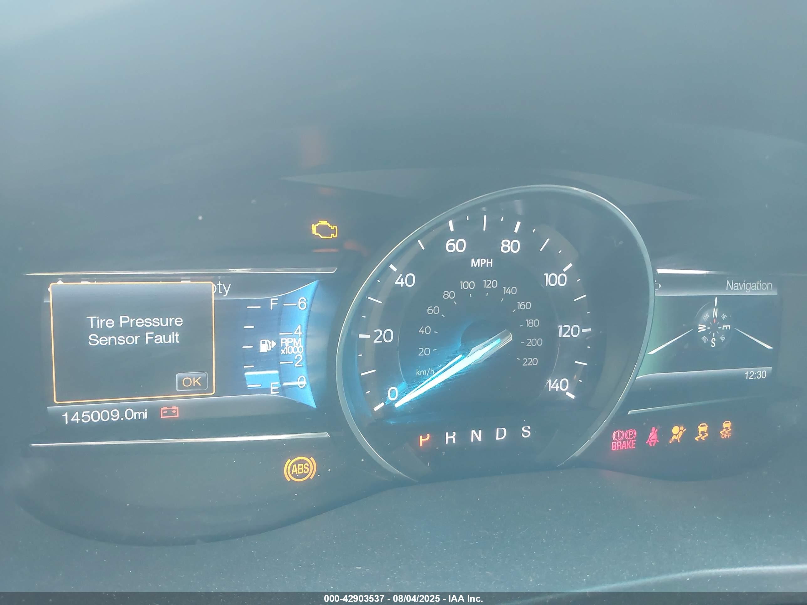 FORD EXPLORER image 7