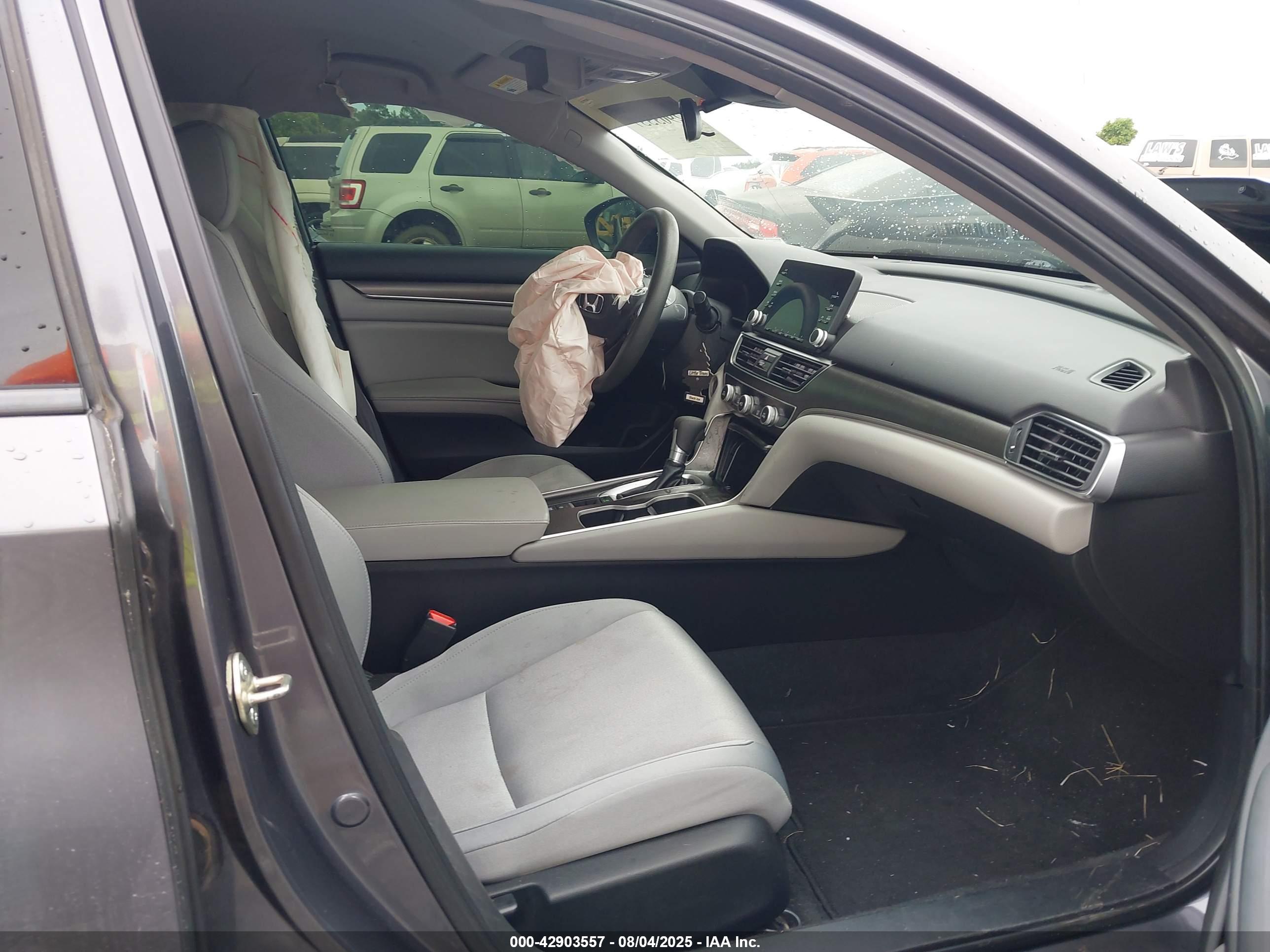HONDA ACCORD image 5
