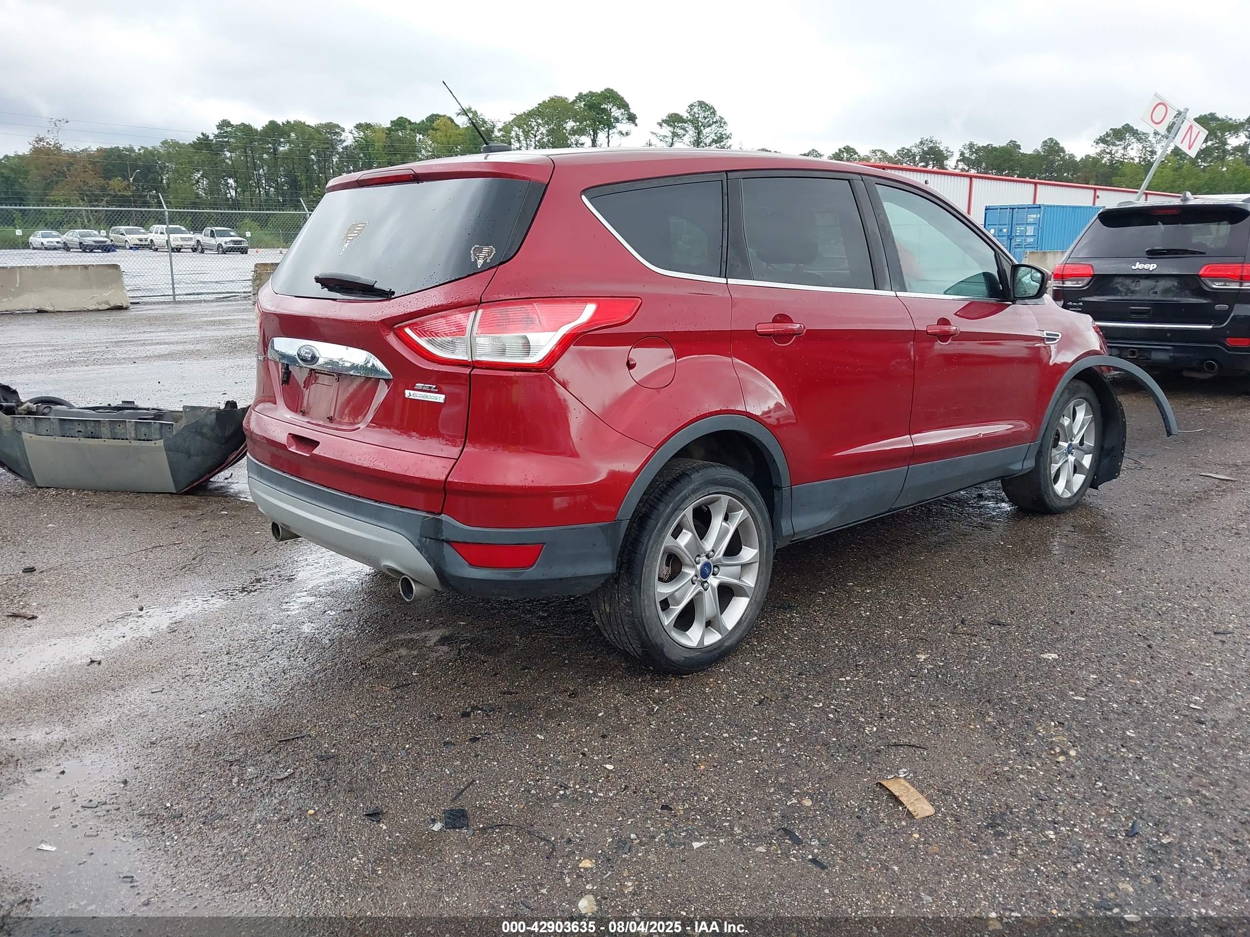 FORD ESCAPE image 4