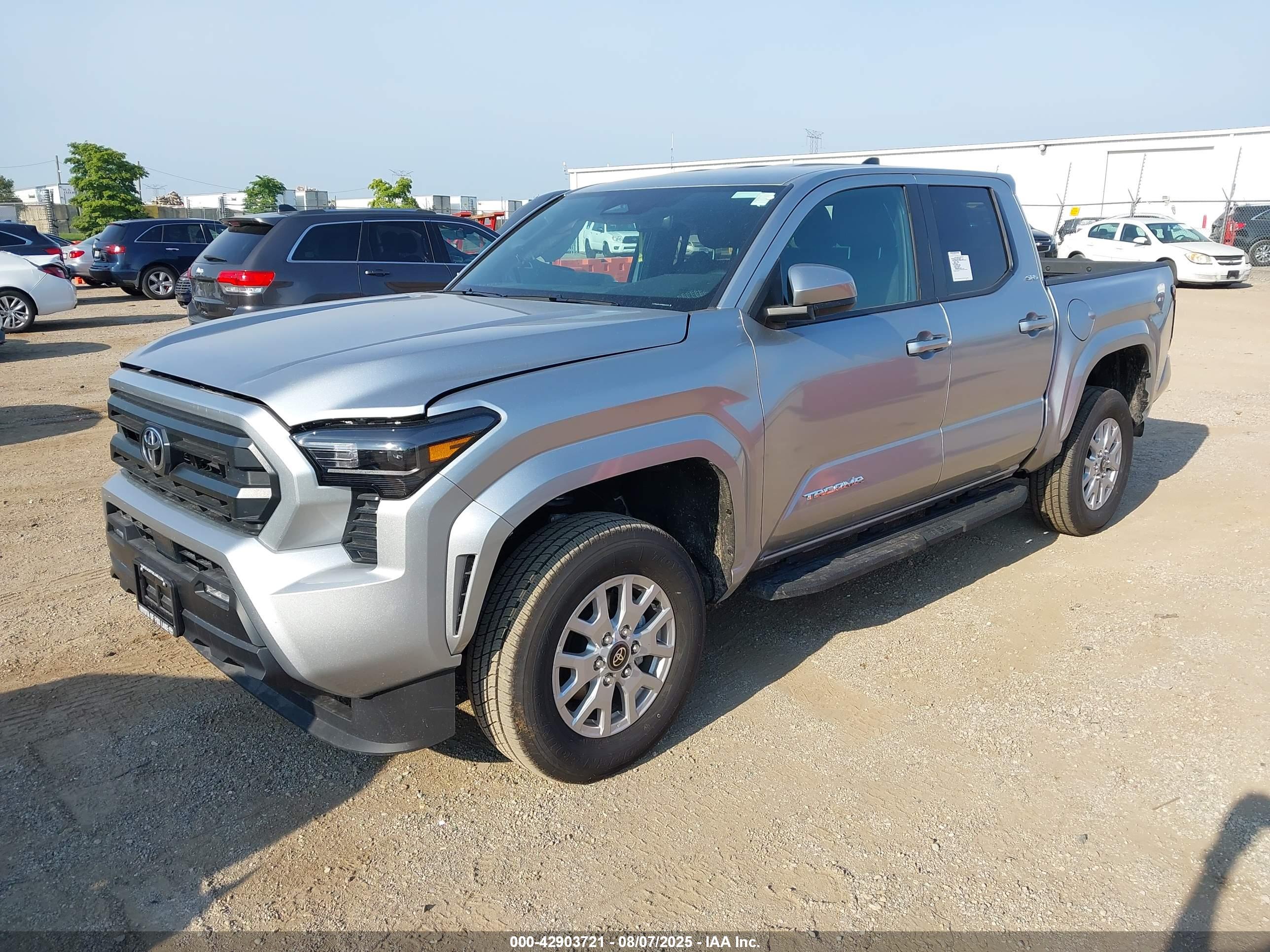 TOYOTA TACOMA image 2