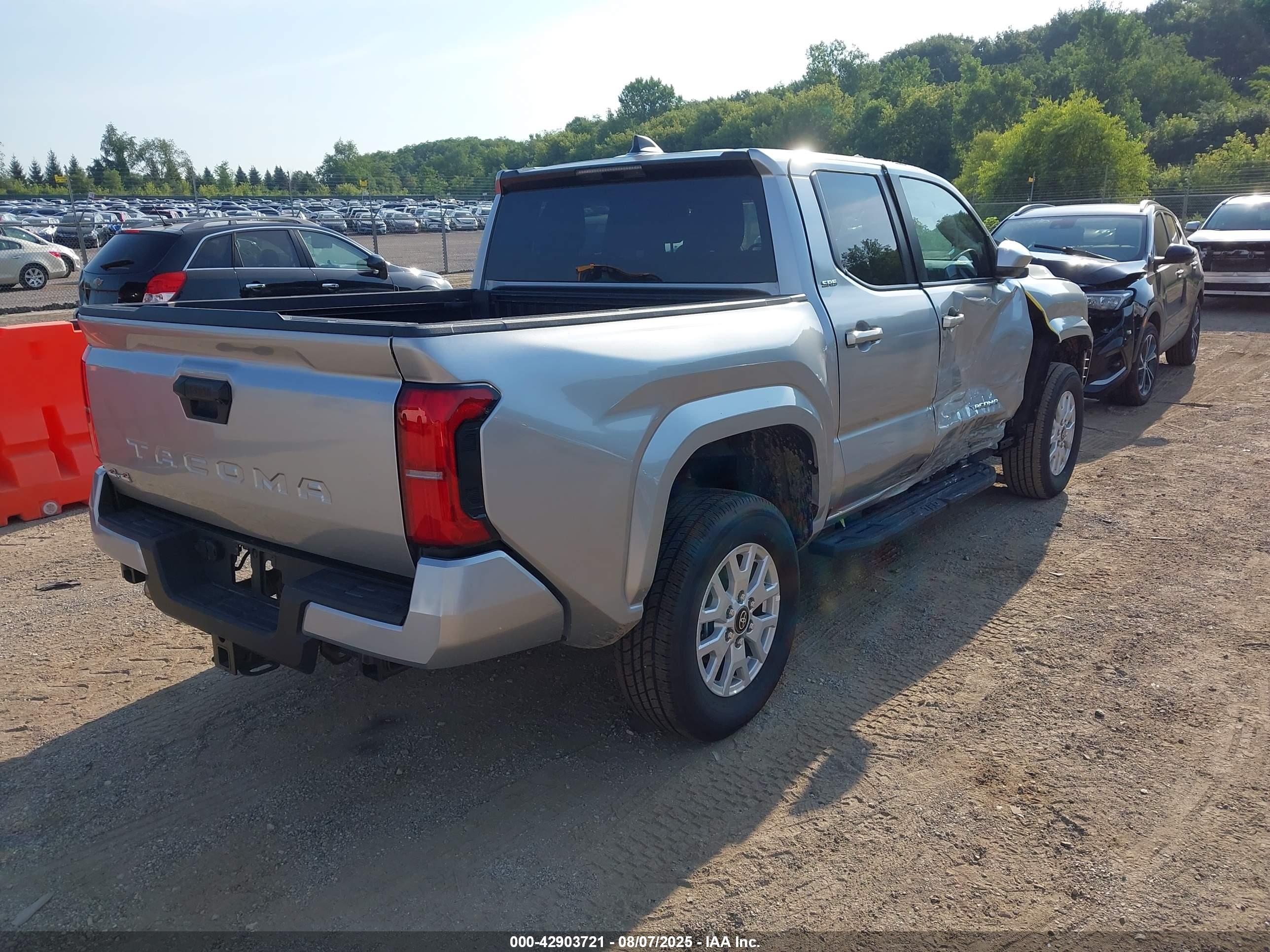 TOYOTA TACOMA image 4