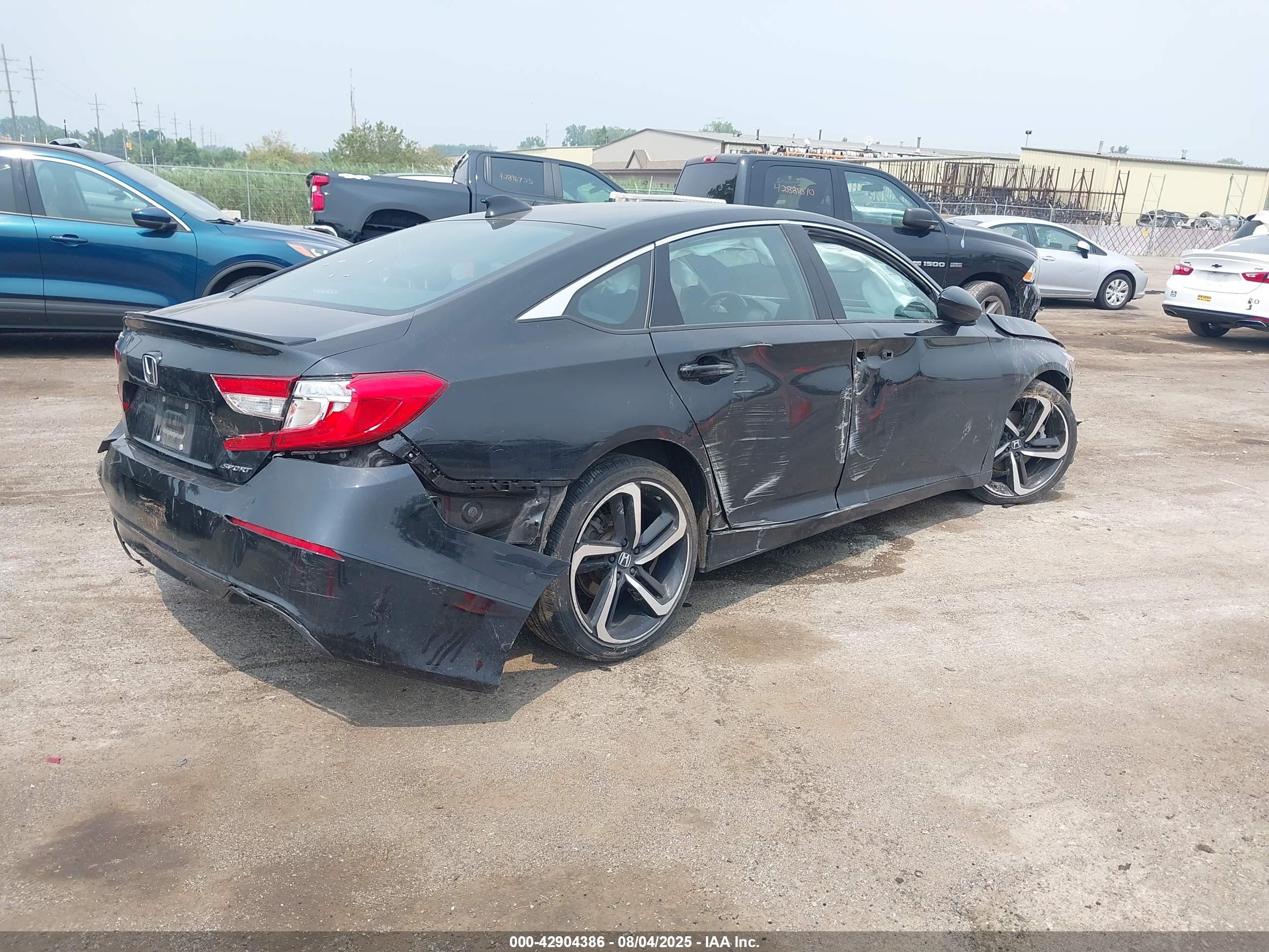 HONDA ACCORD image 4
