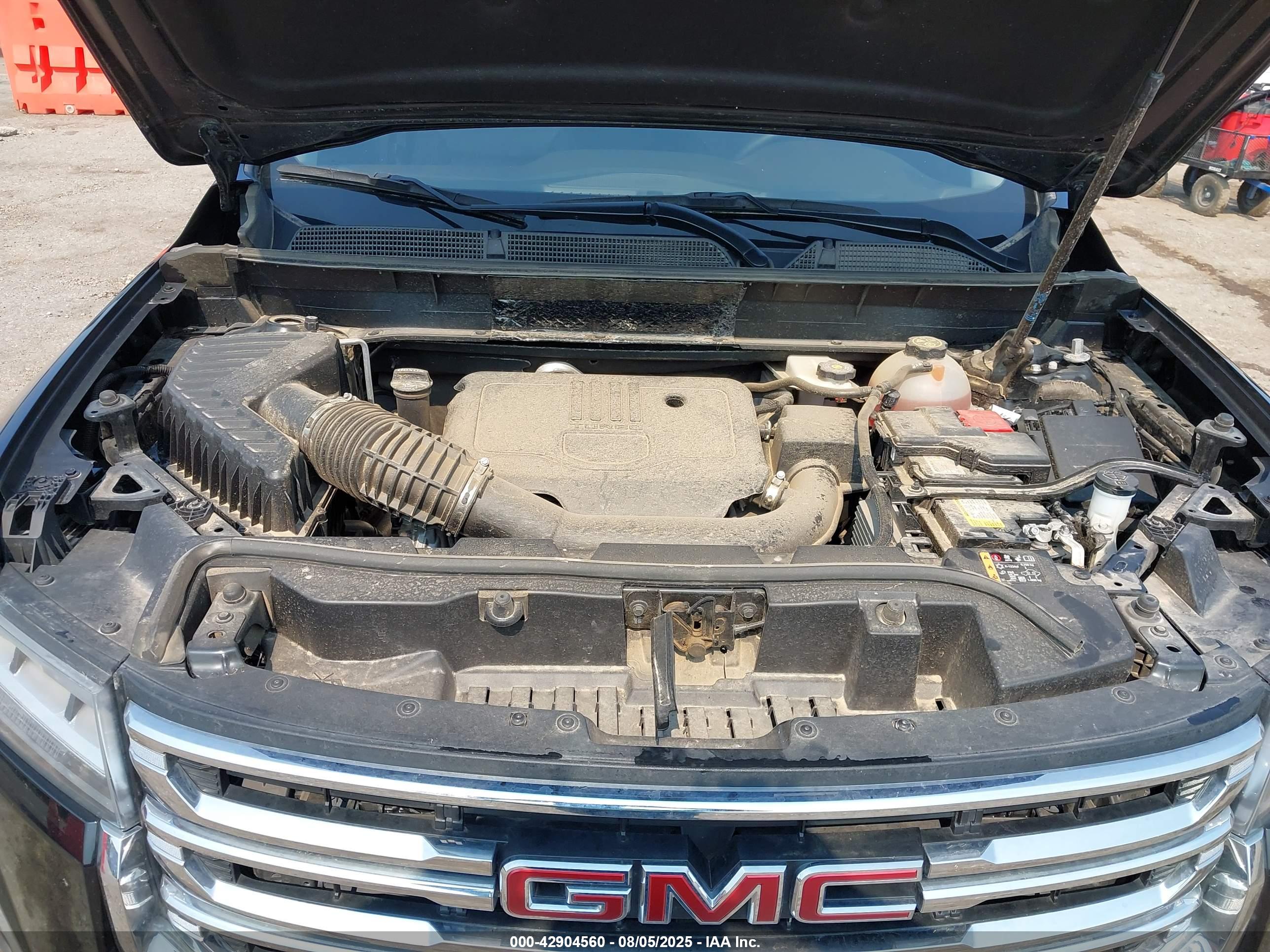 GMC ACADIA image 10