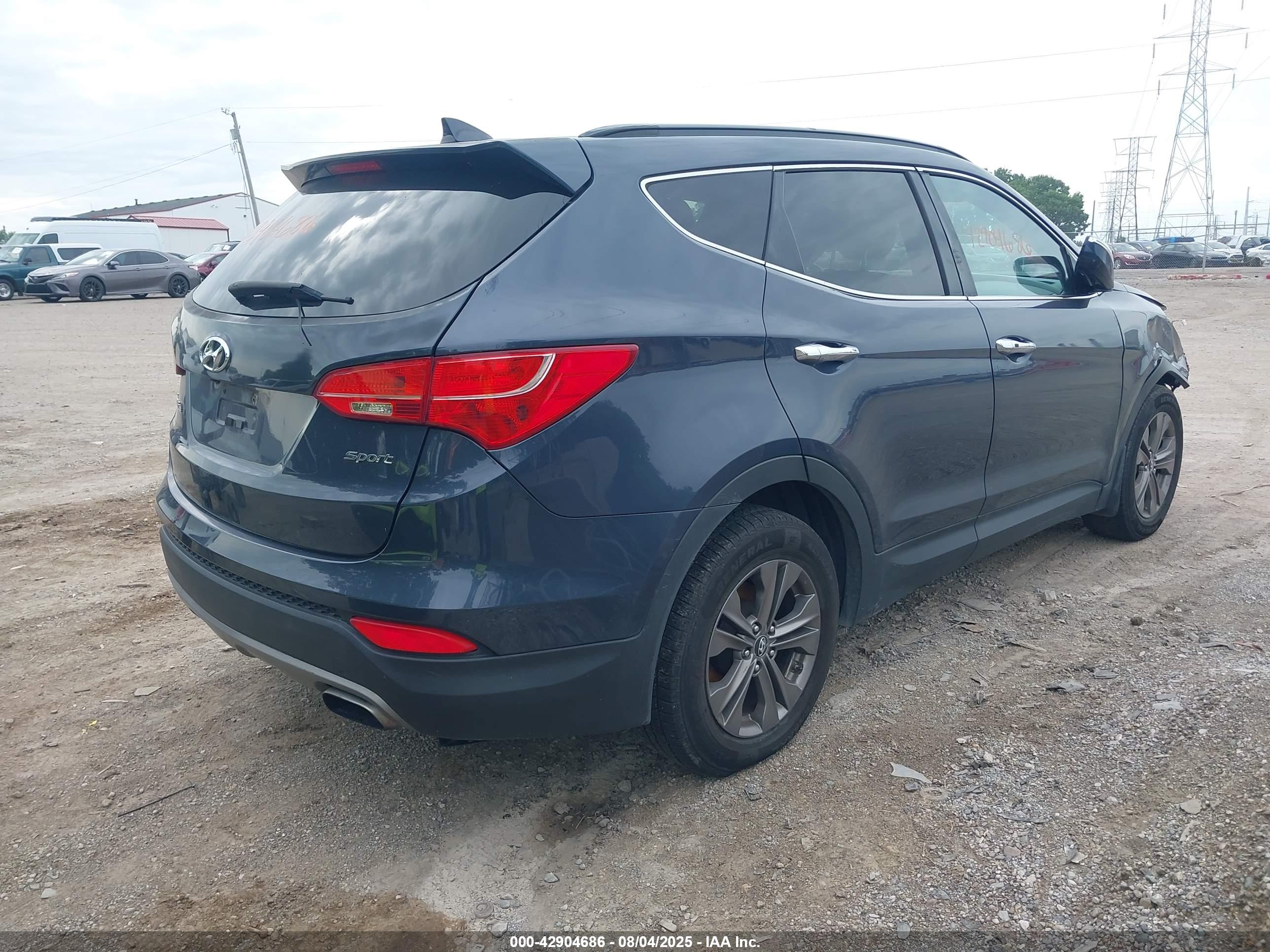 HYUNDAI SANTA image 4