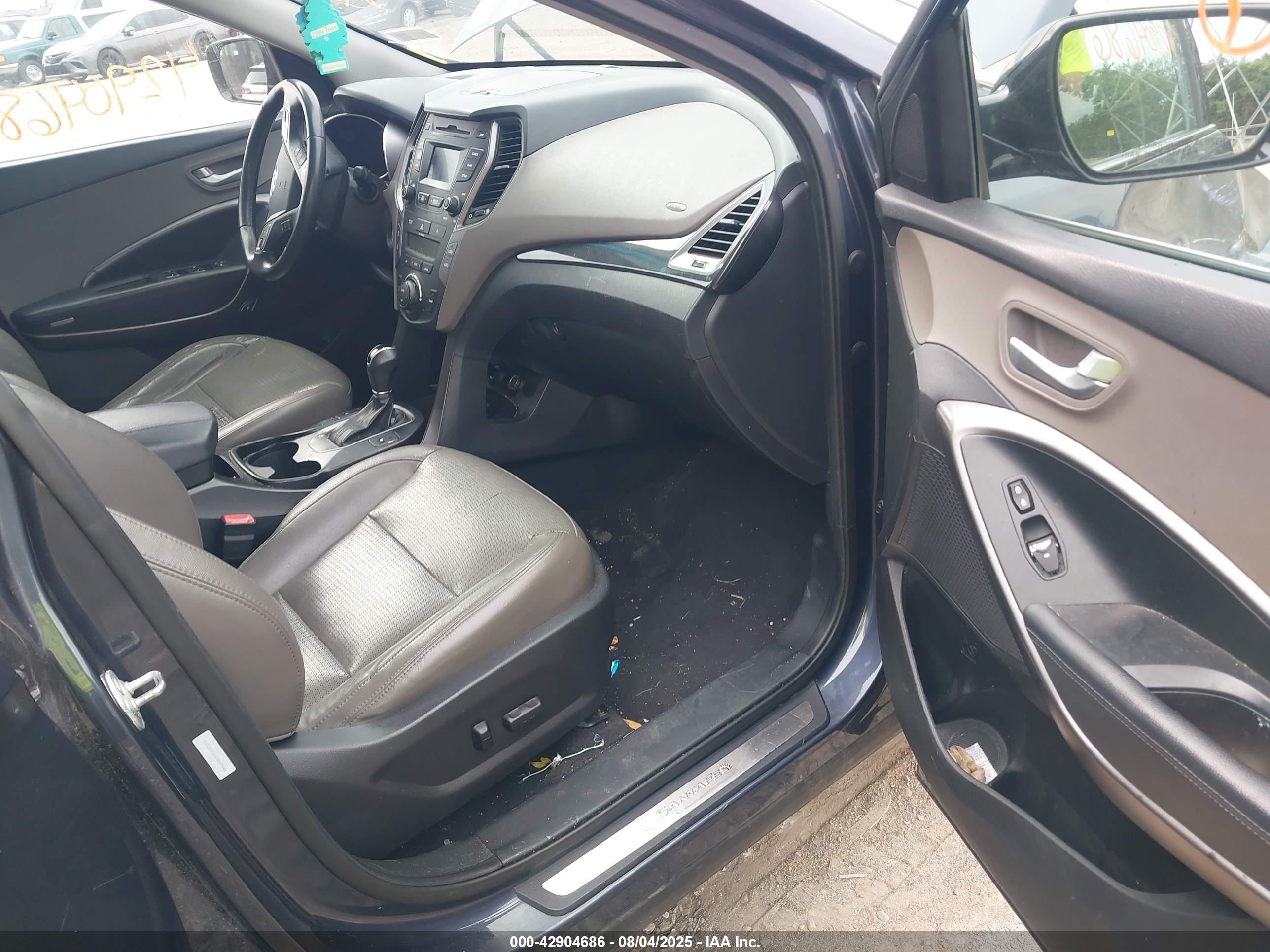 HYUNDAI SANTA image 5