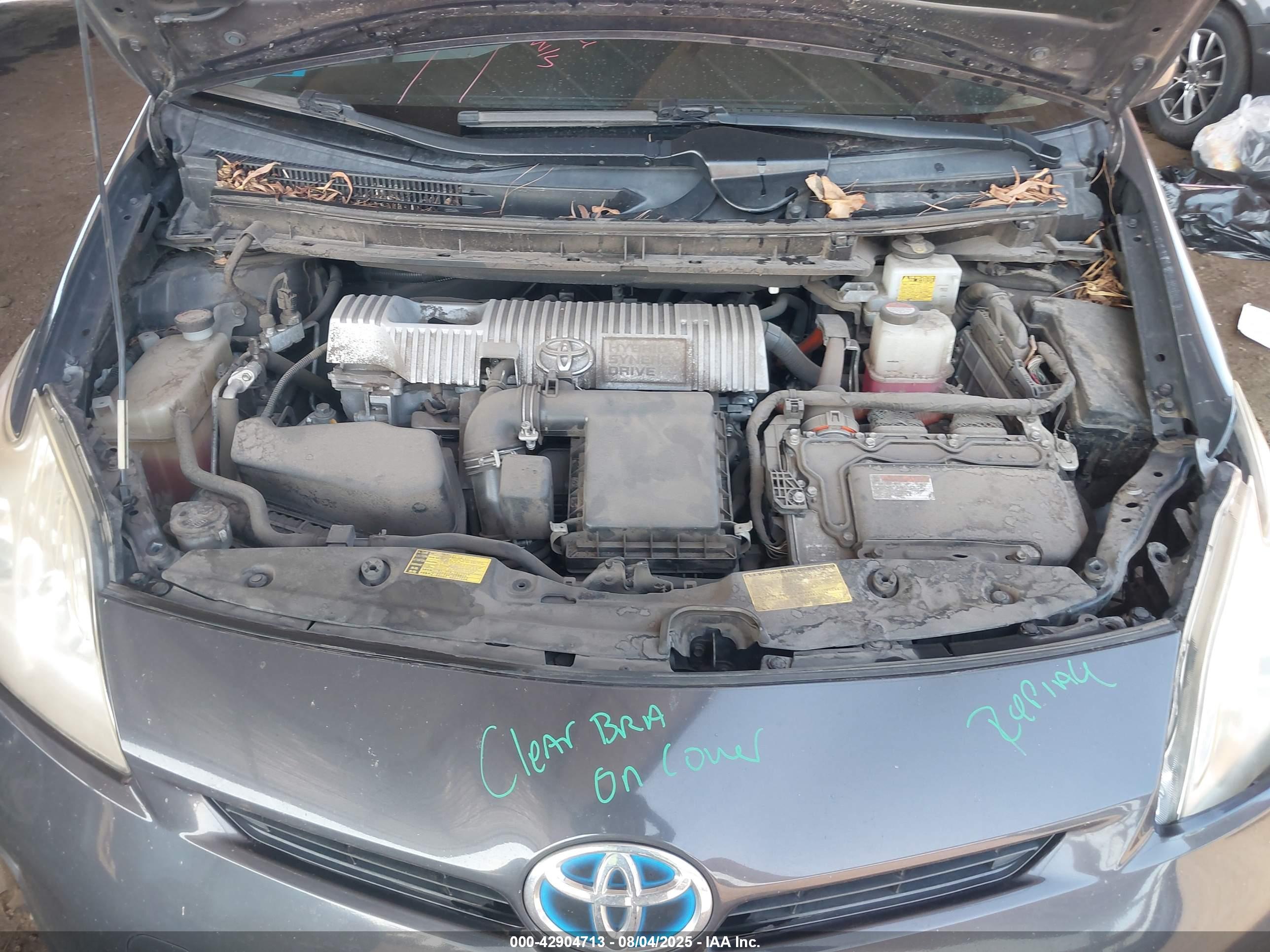 TOYOTA PRIUS image 10